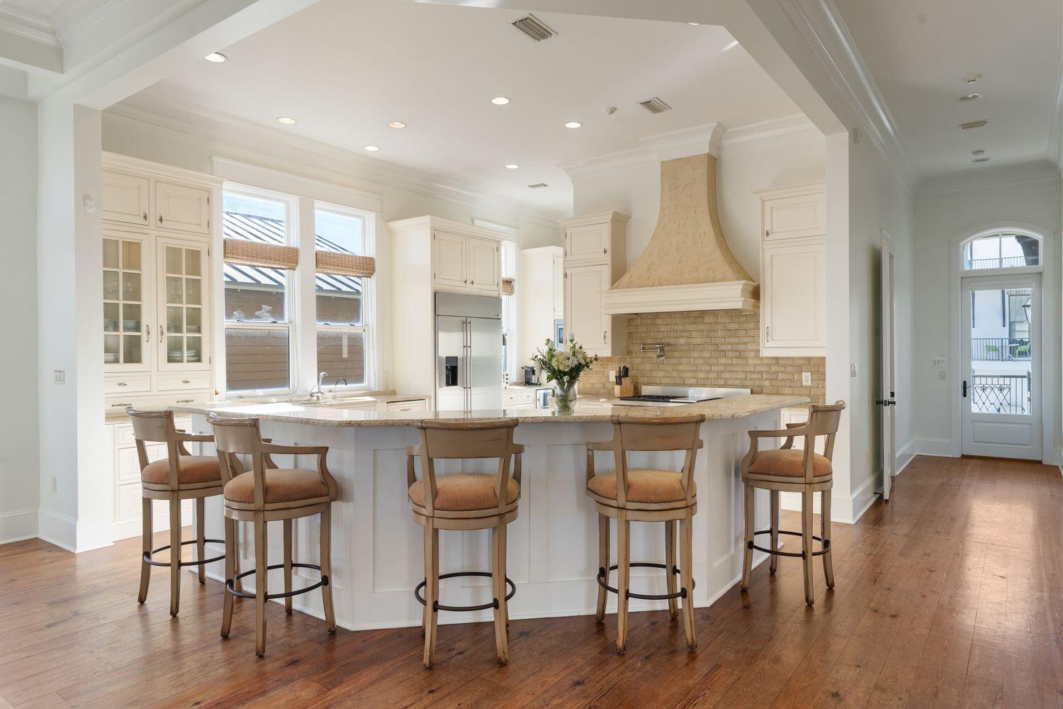 216 Sandtrap Road