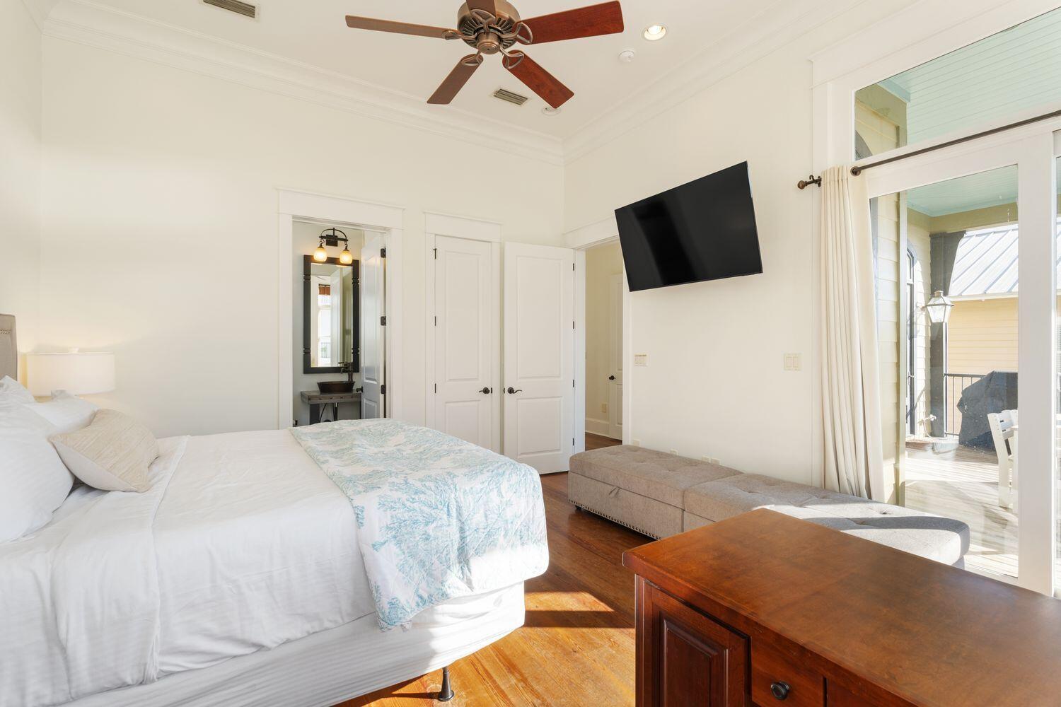 216 Sandtrap Road