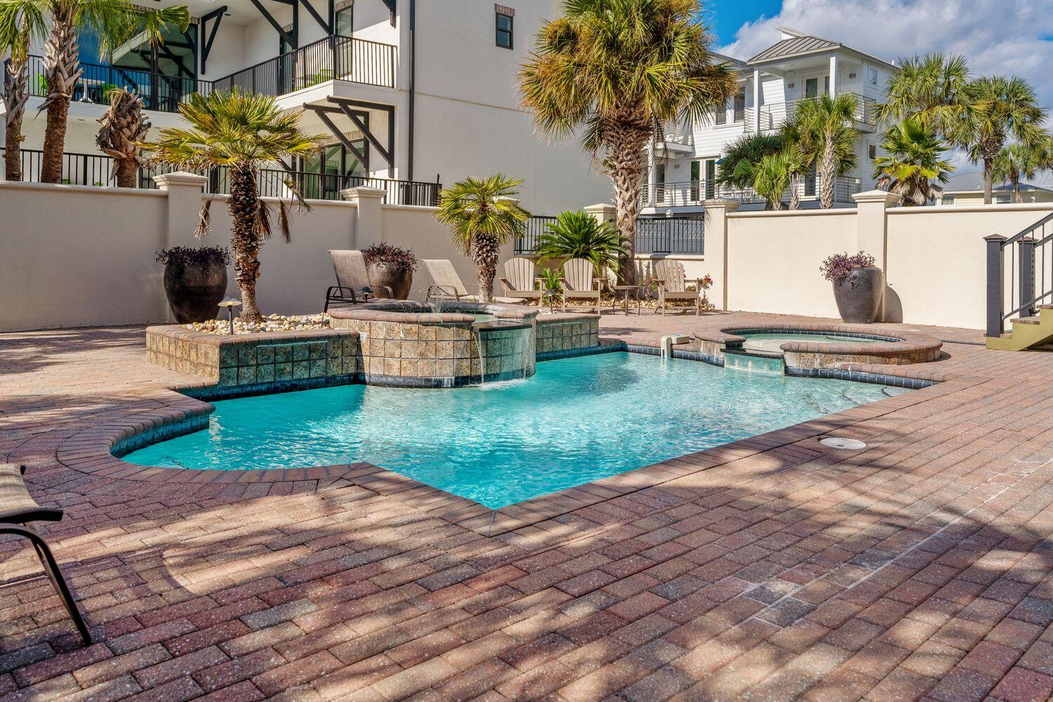 216 Sandtrap Road