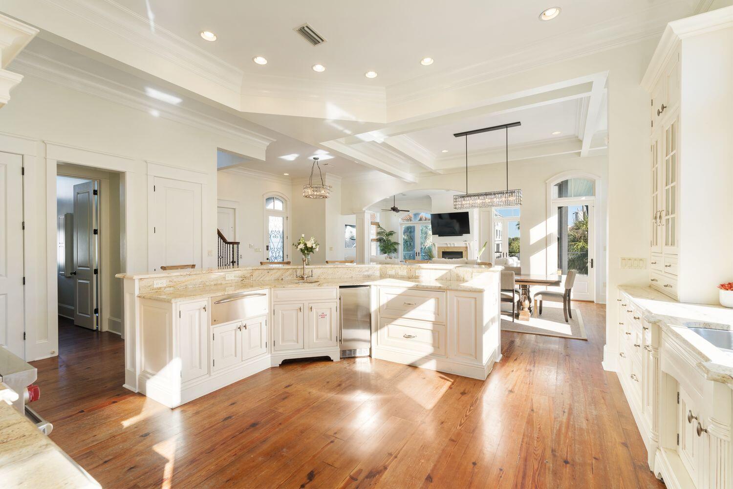 216 Sandtrap Road