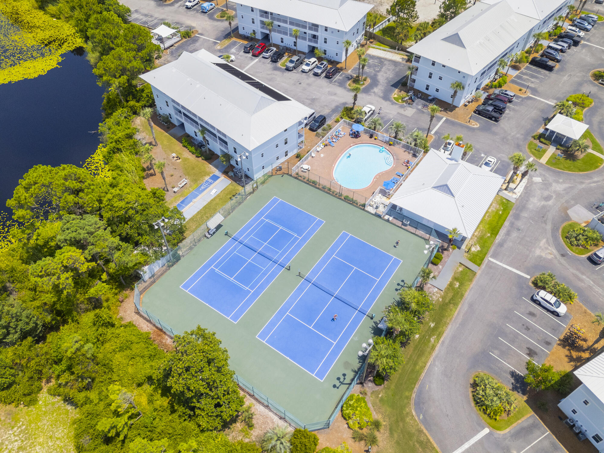 11 Beachside Drive, UNIT 811