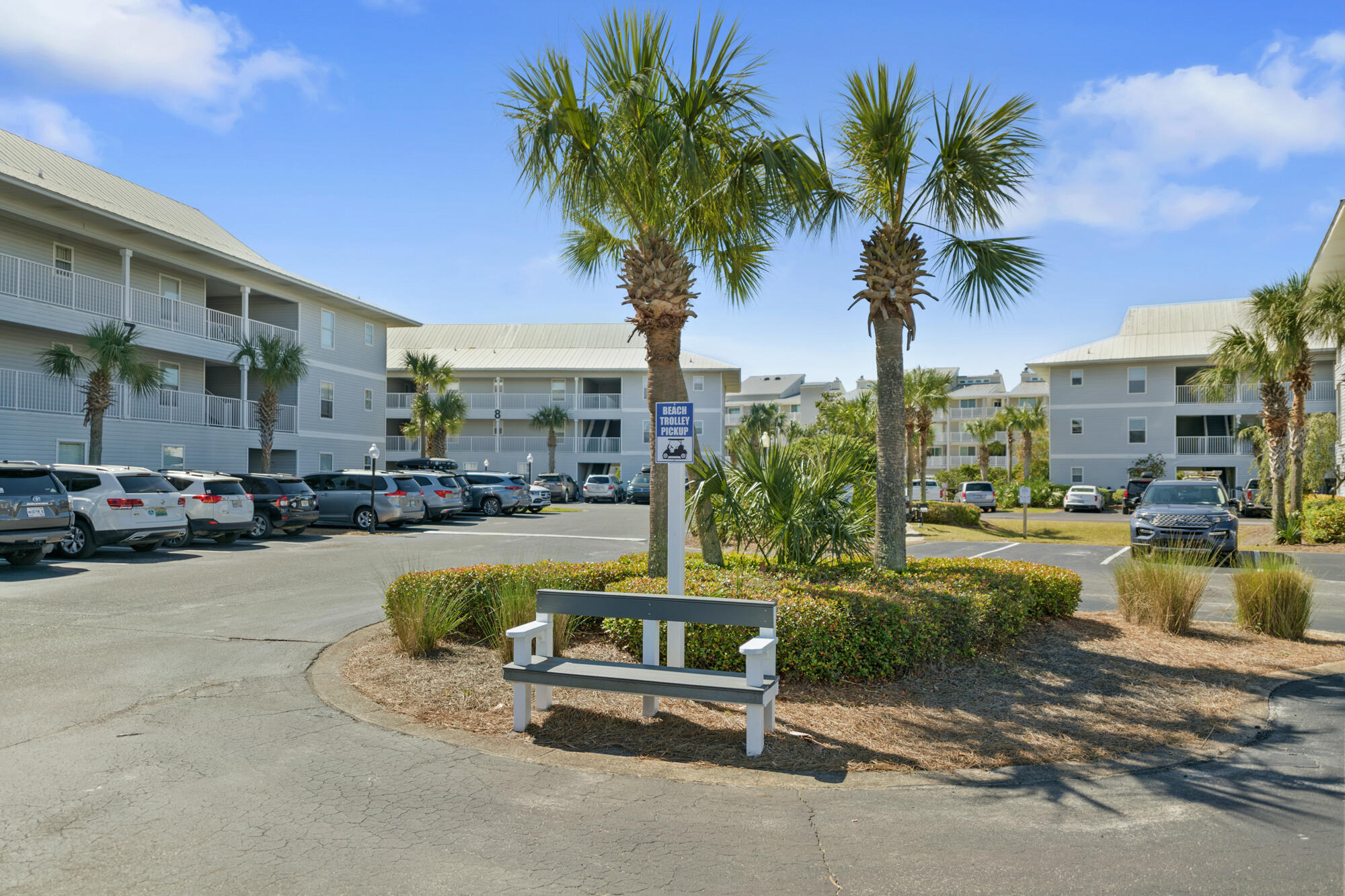 11 Beachside Drive, UNIT 811