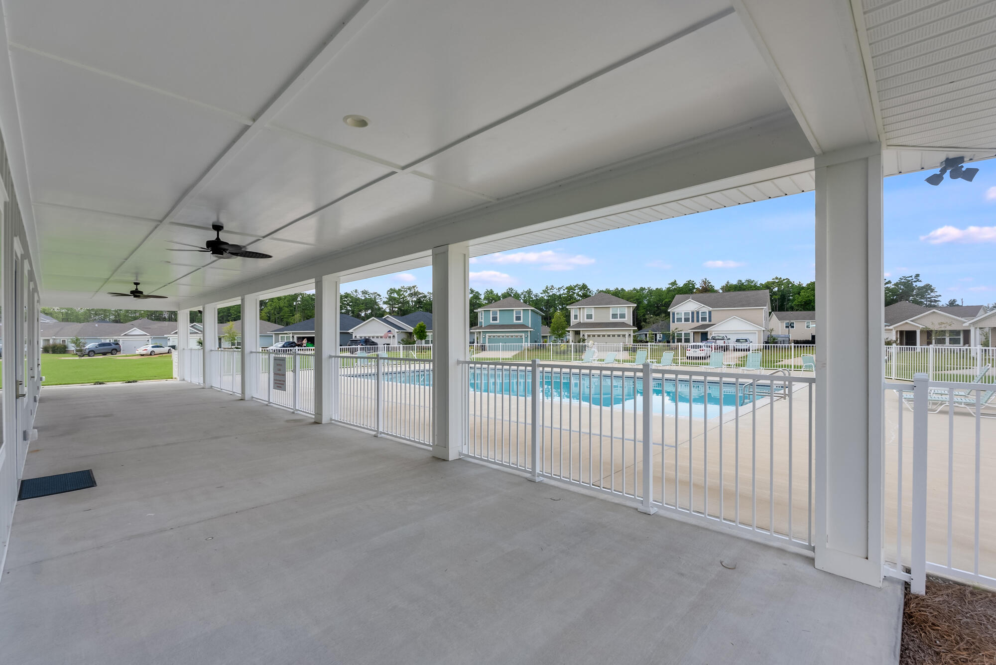 725 Riverwalk Circle