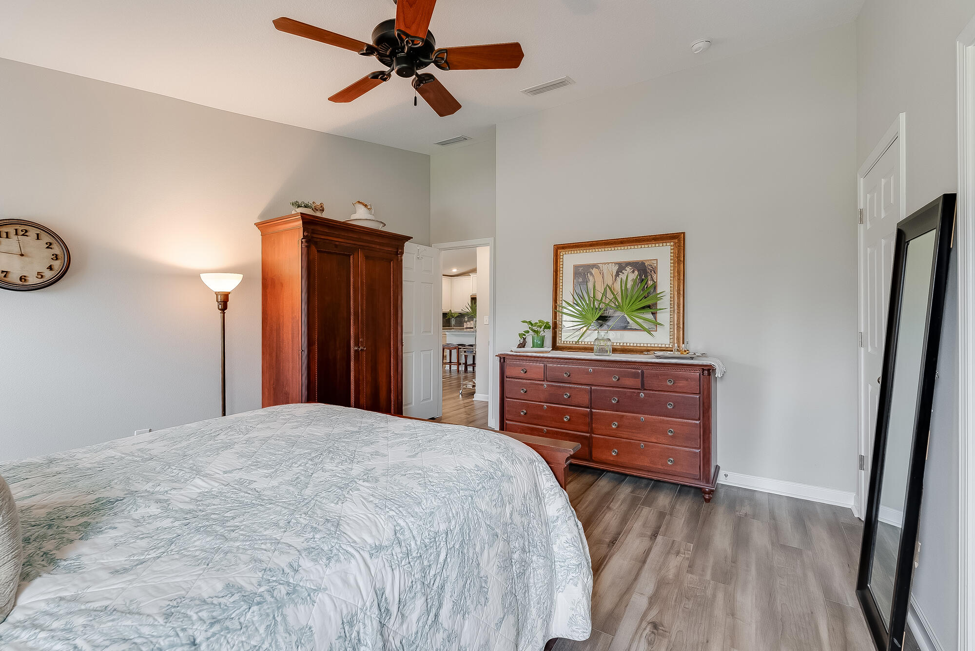 725 Riverwalk Circle