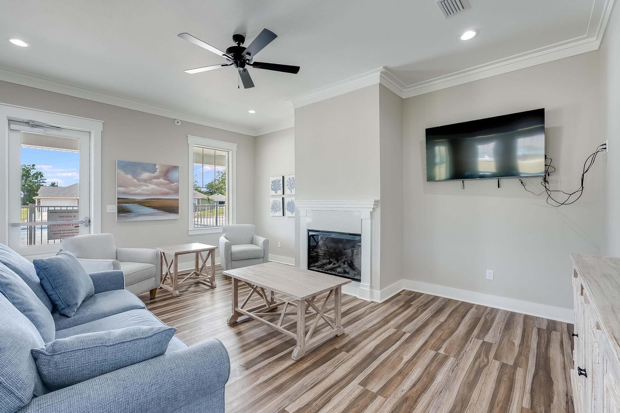 725 Riverwalk Circle