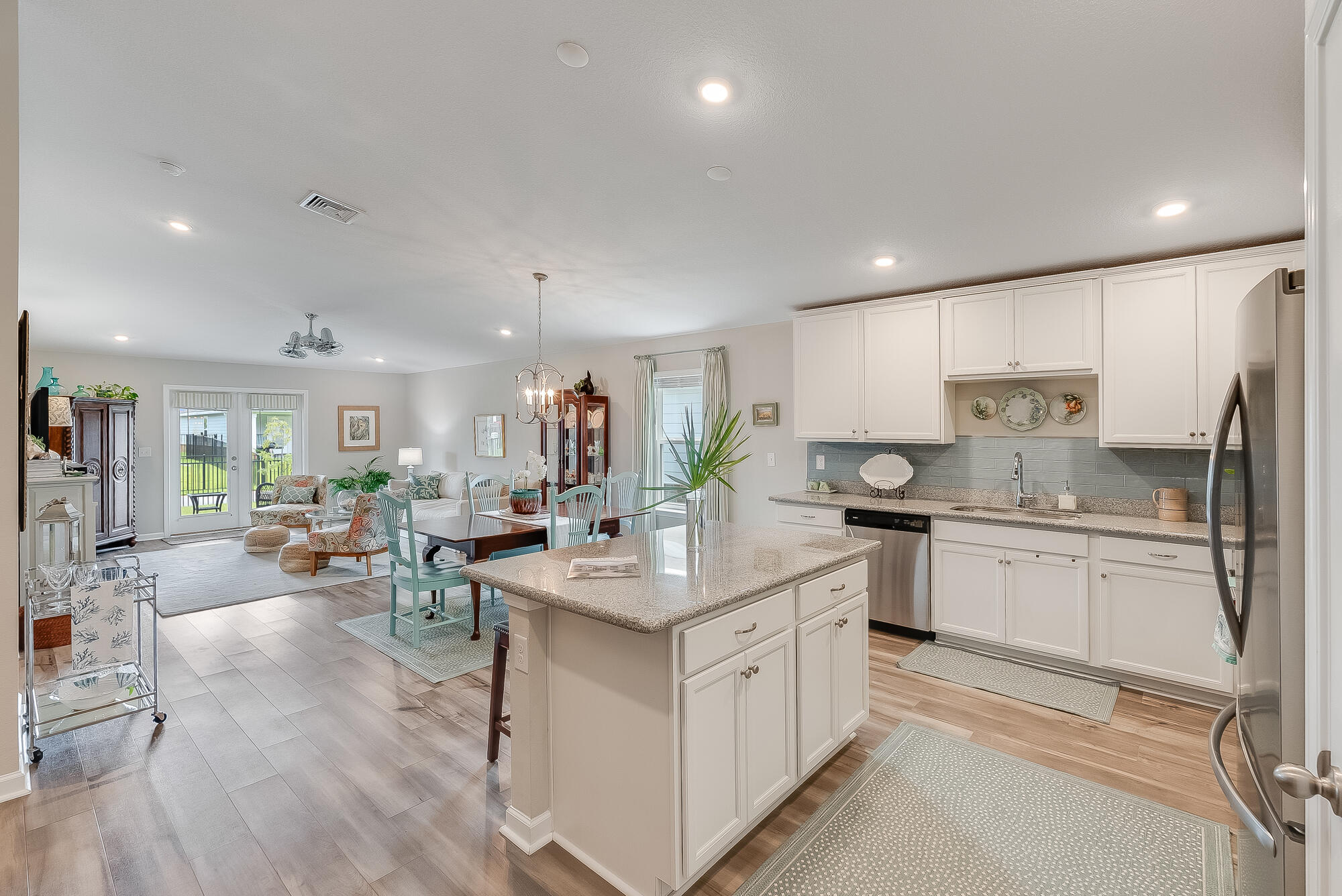 725 Riverwalk Circle