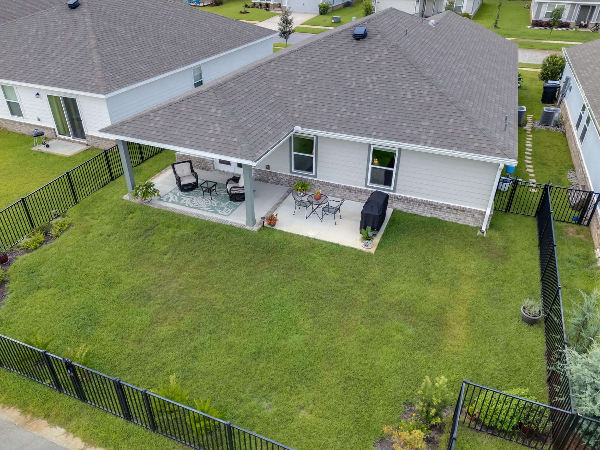725 Riverwalk Circle