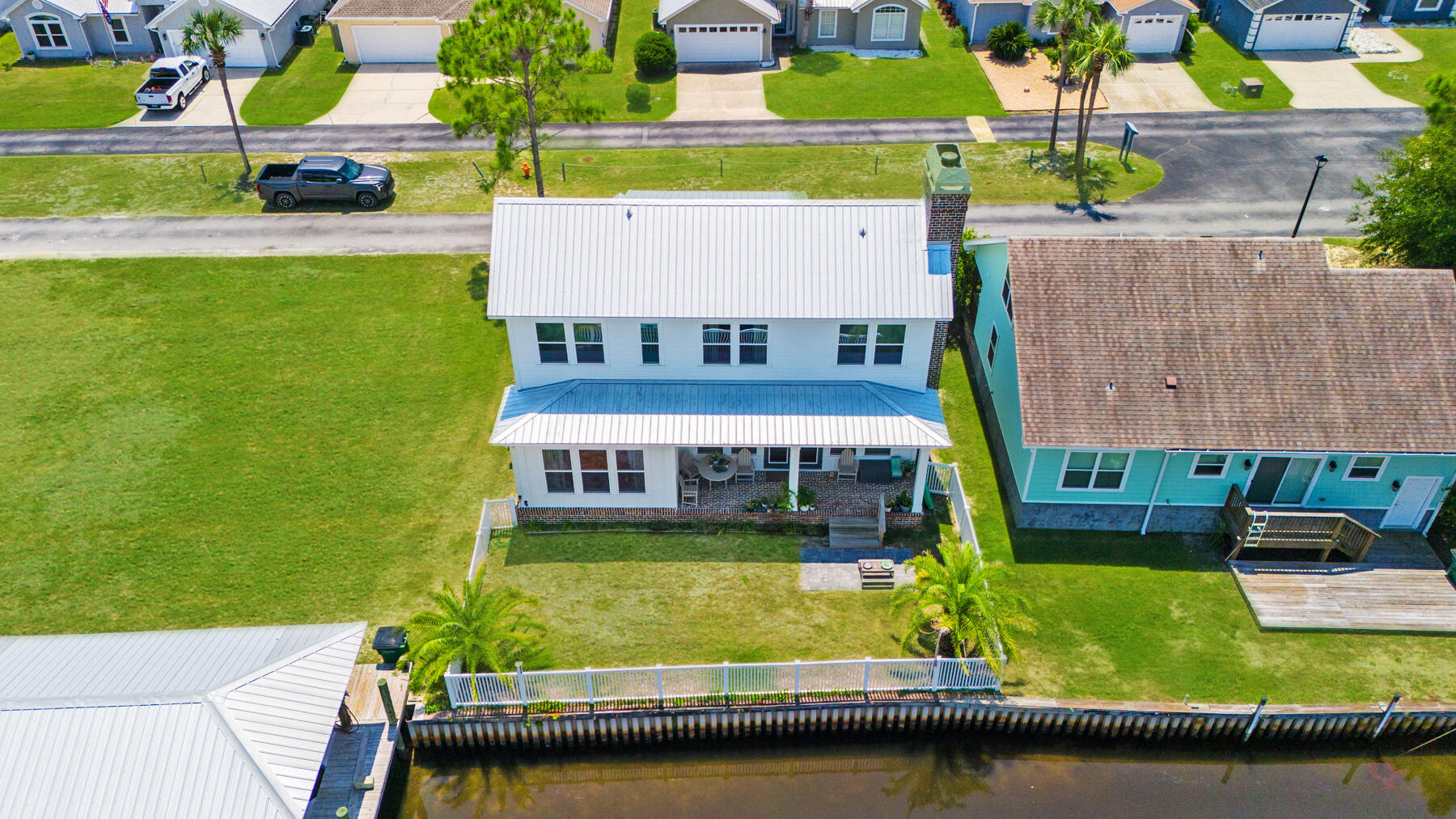 6712 Harbour Boulevard