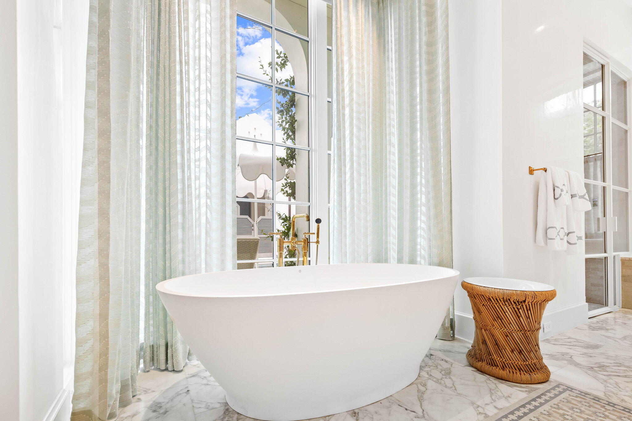 285 N Somerset Street