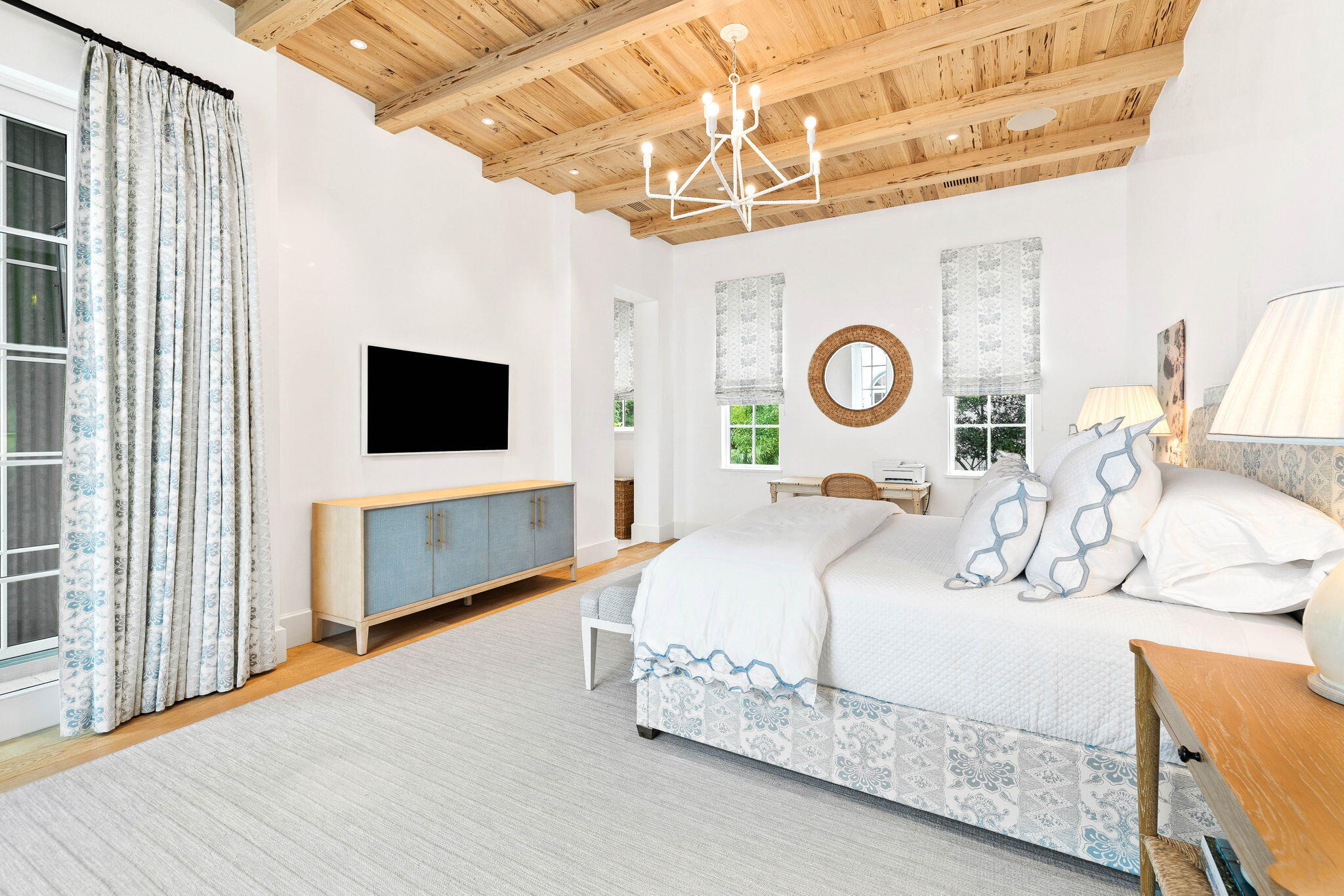 285 N Somerset Street