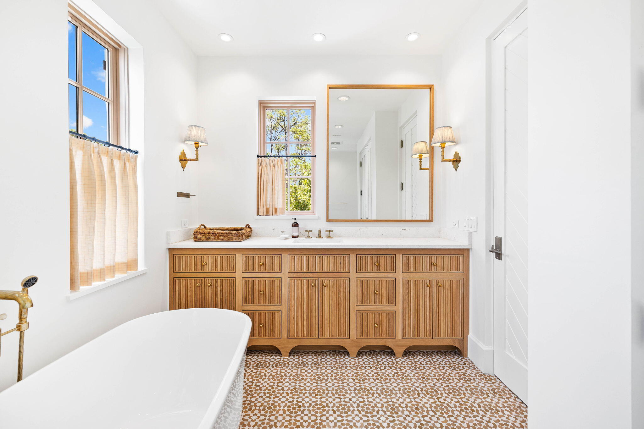 285 N Somerset Street