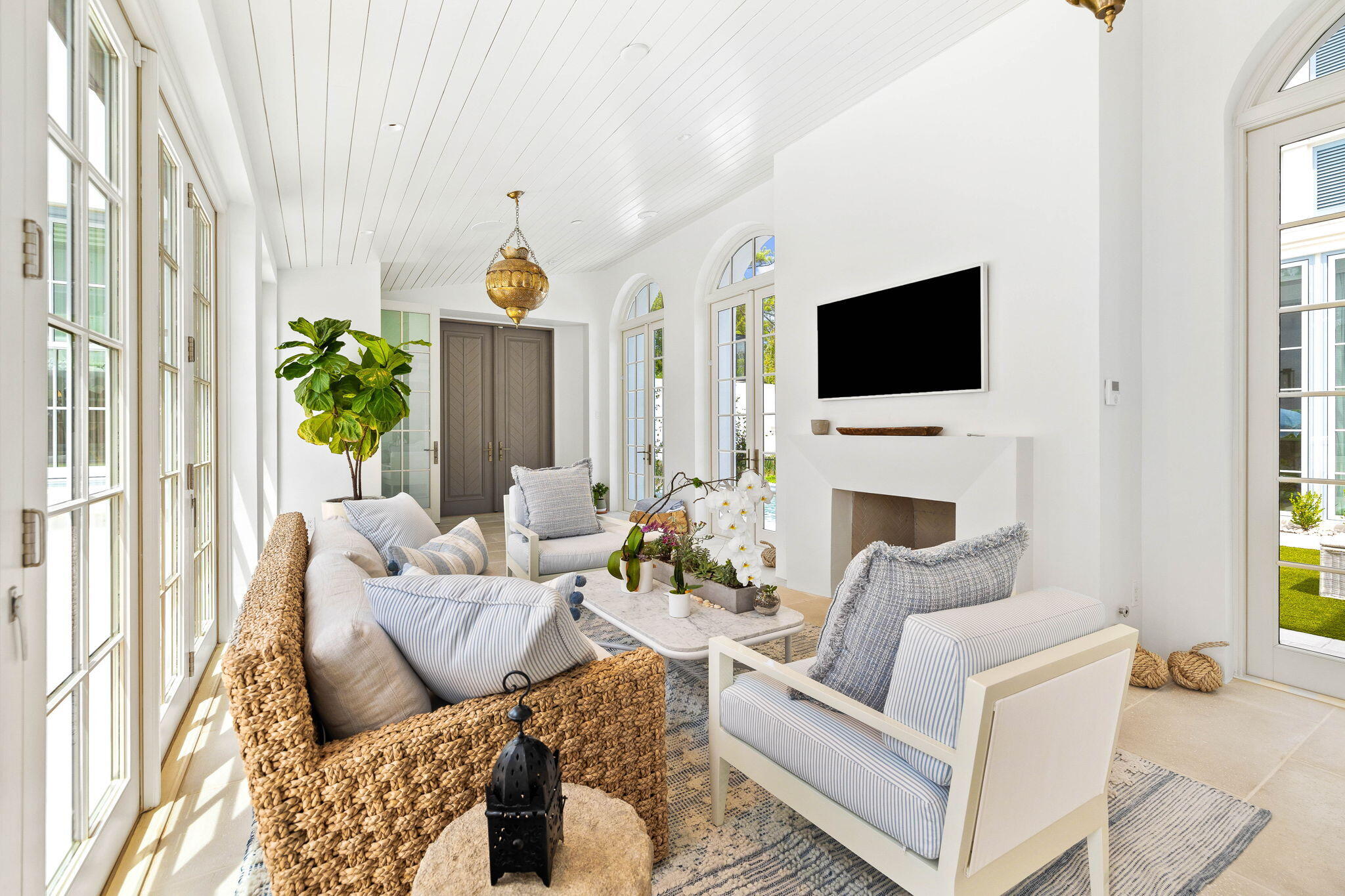 285 N Somerset Street