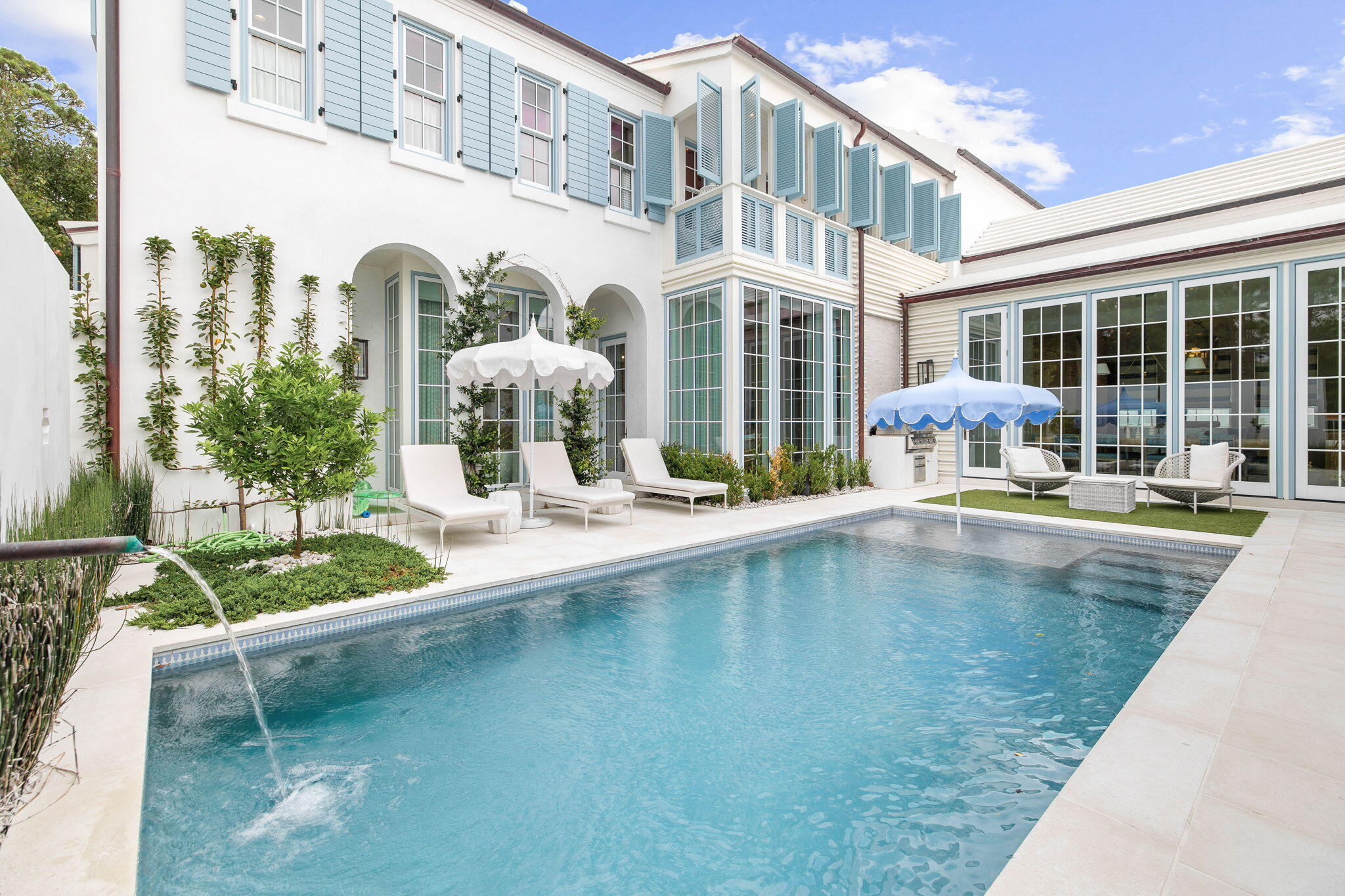 285 N Somerset Street