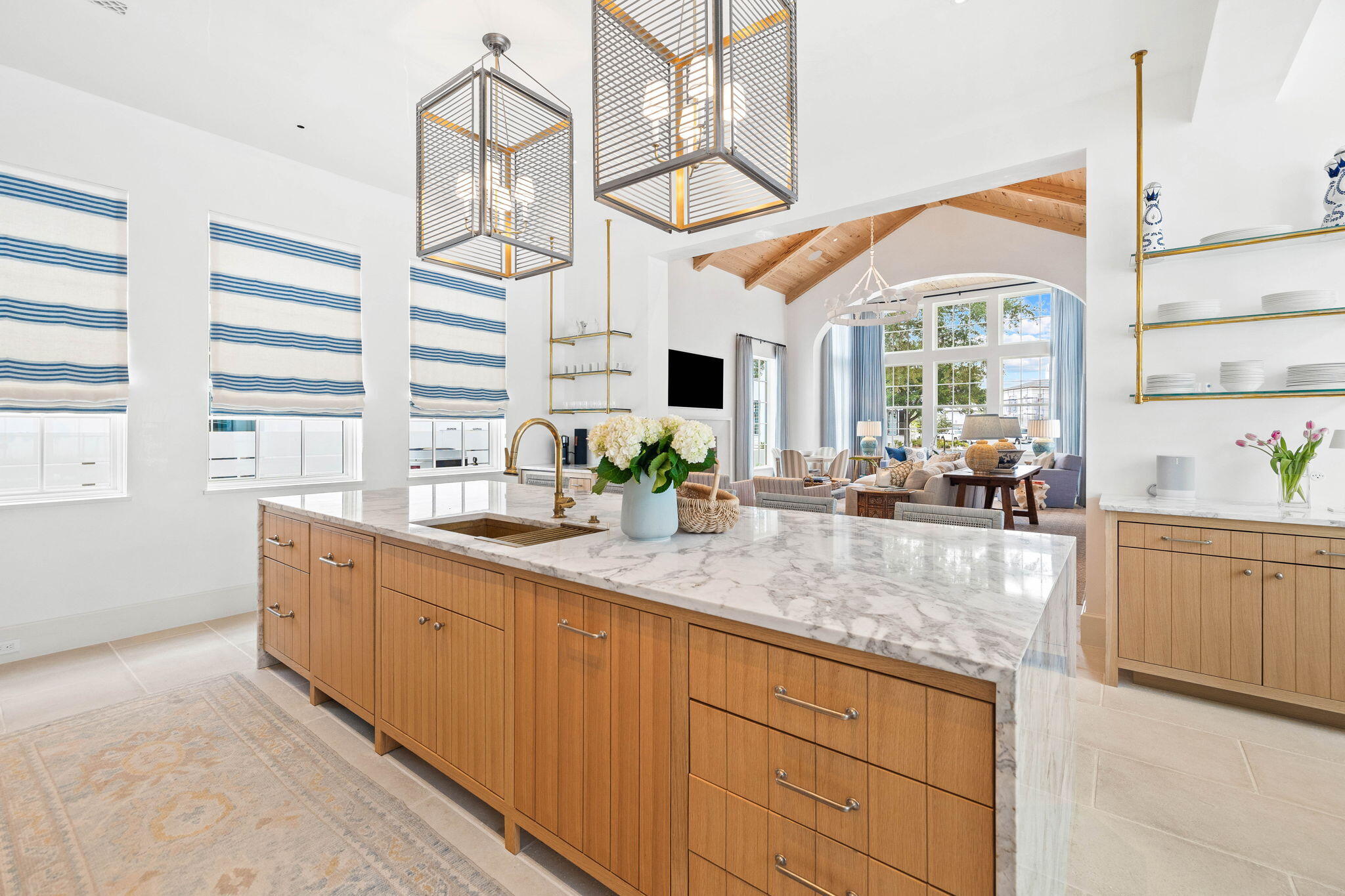 285 N Somerset Street