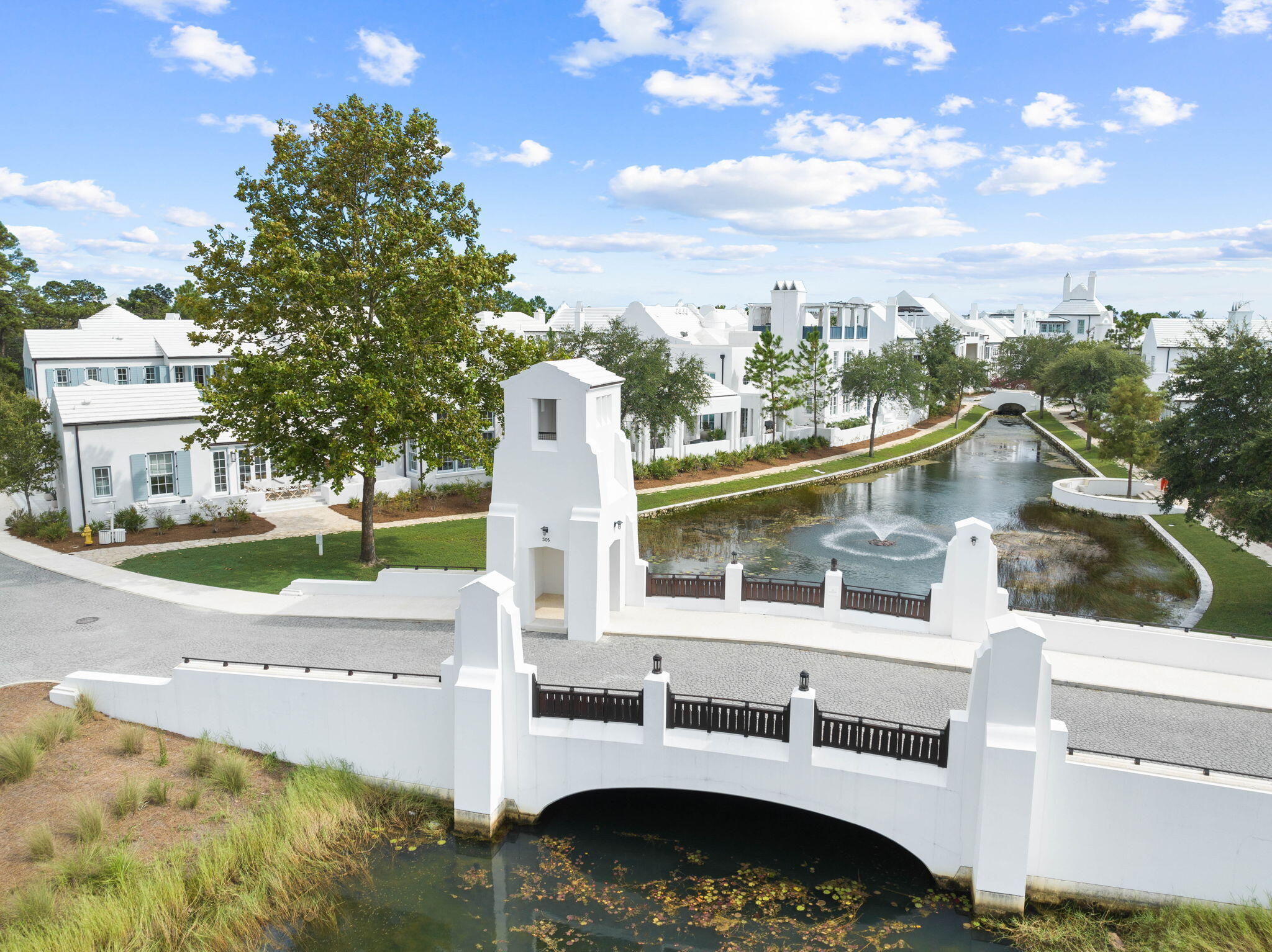 285 N Somerset Street