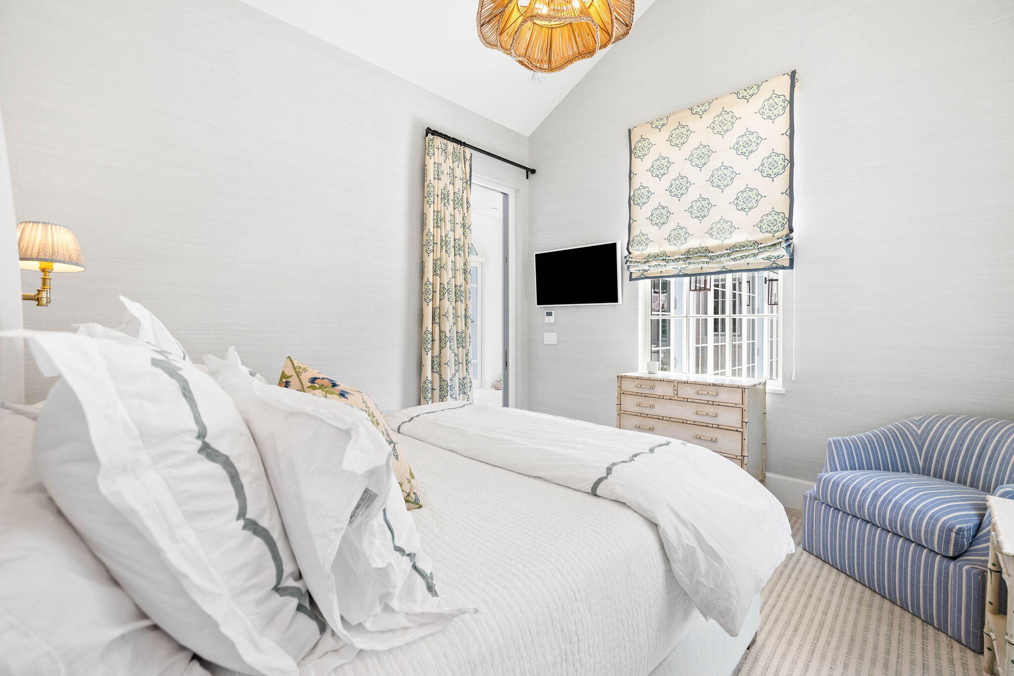 285 N Somerset Street