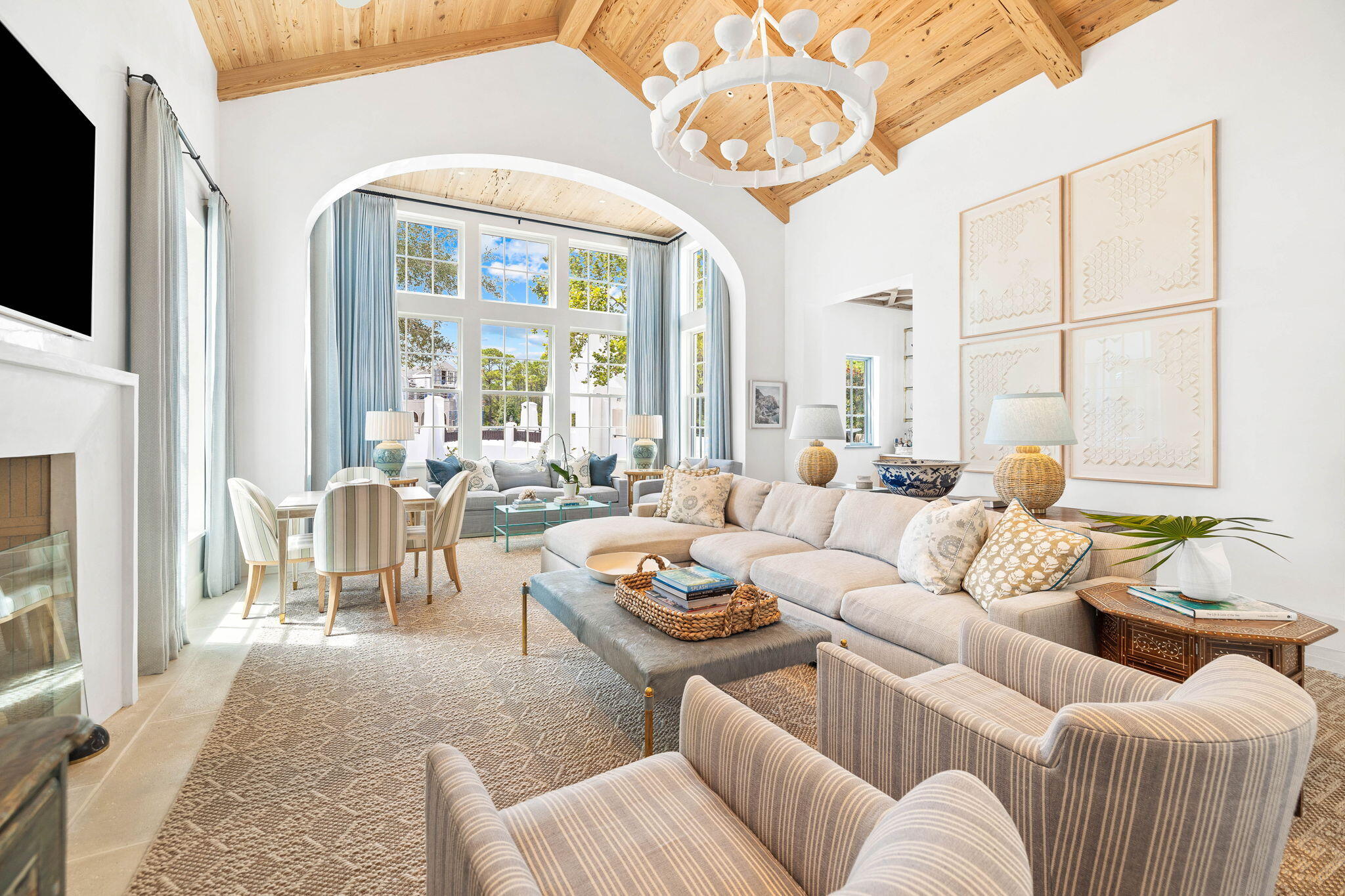 285 N Somerset Street