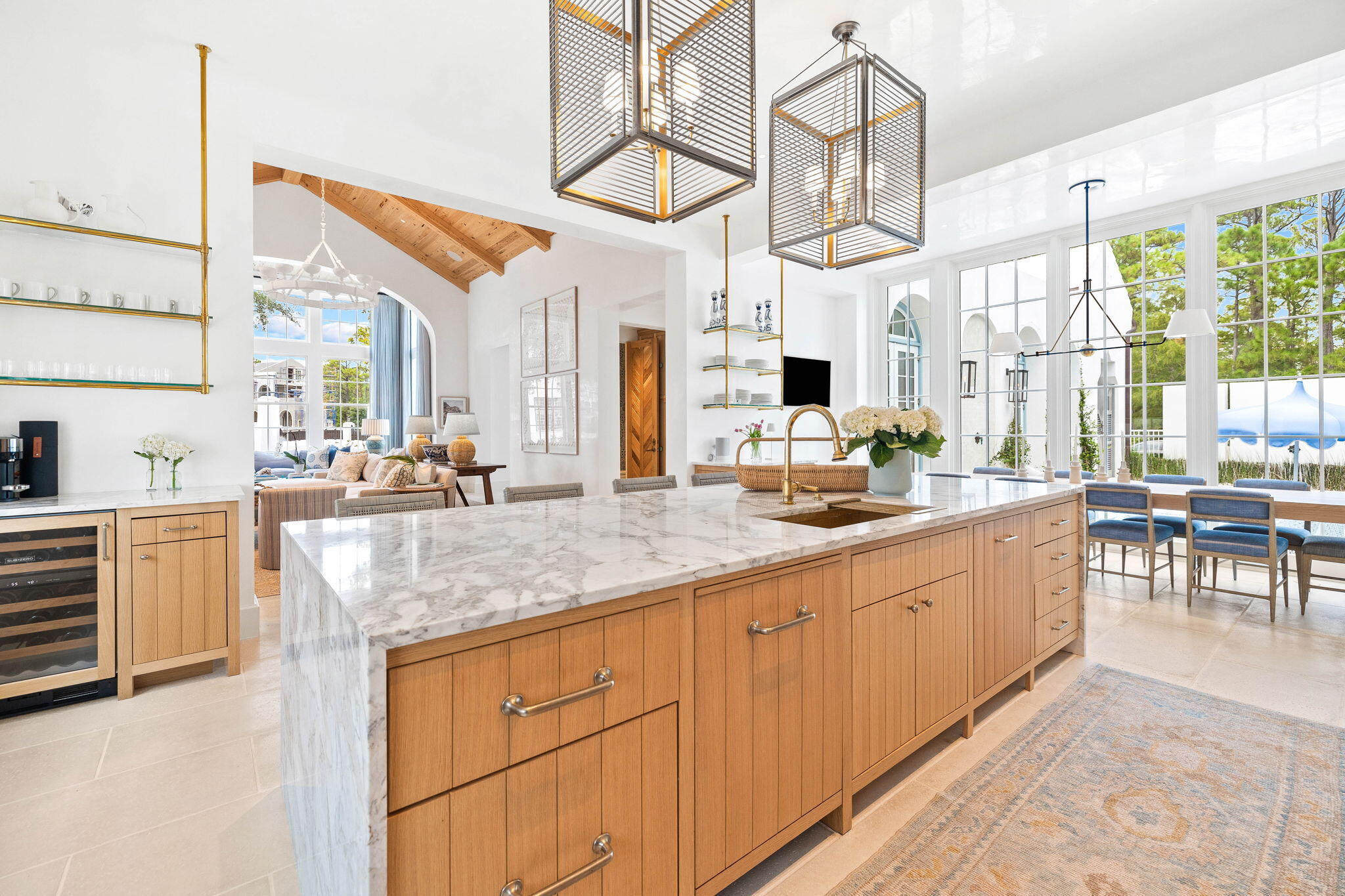 285 N Somerset Street