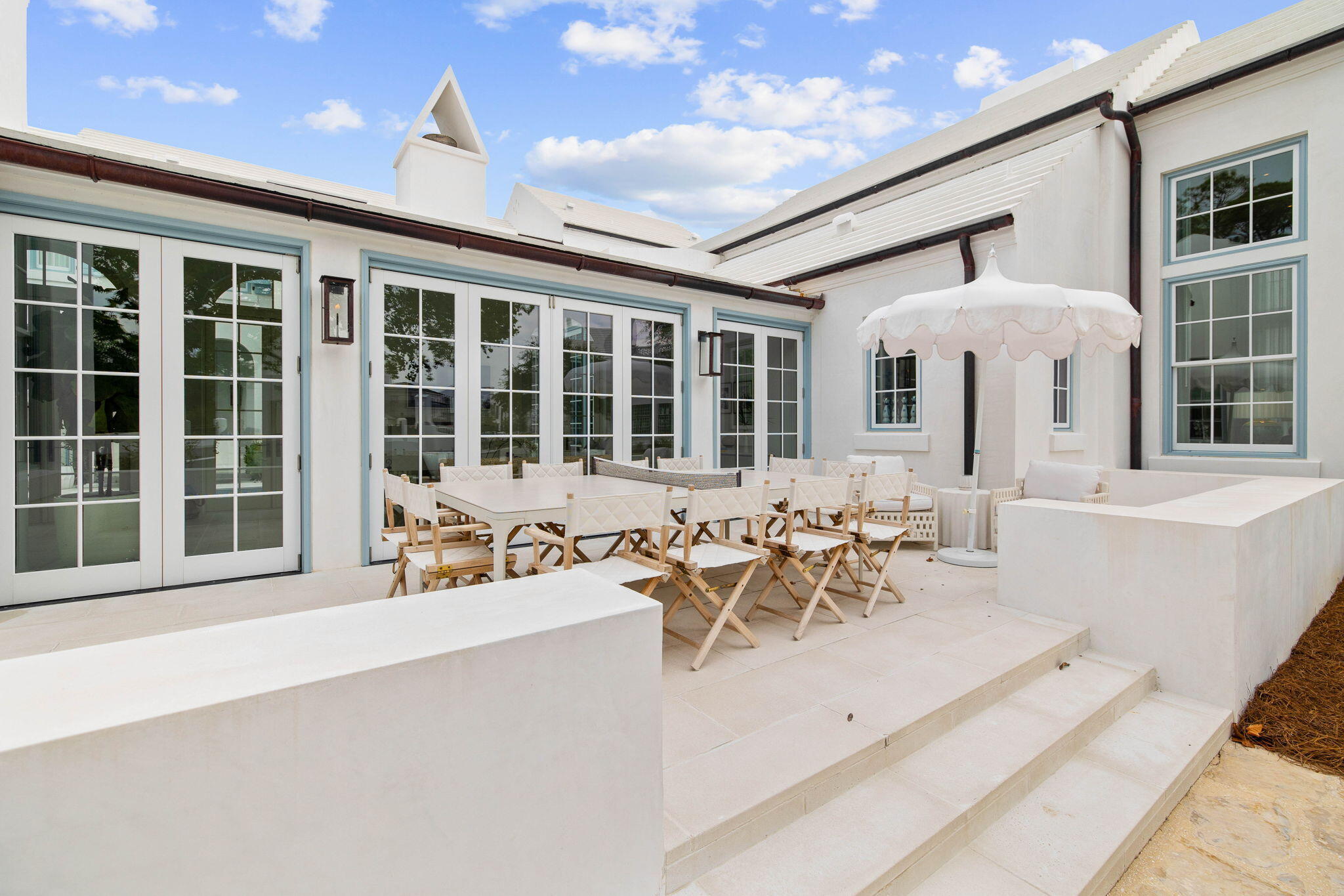 285 N Somerset Street