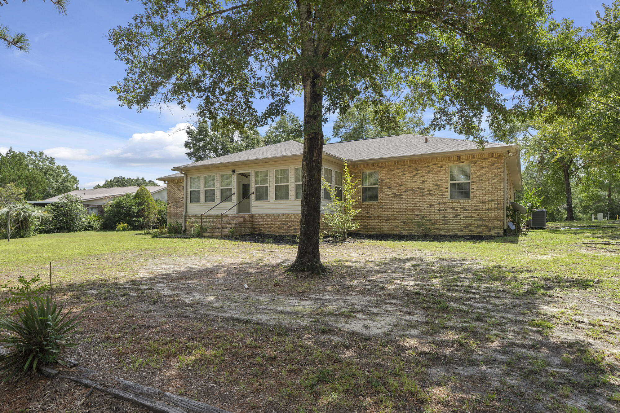 397 Hidden Lakes Trail, DeFuniak Springs
