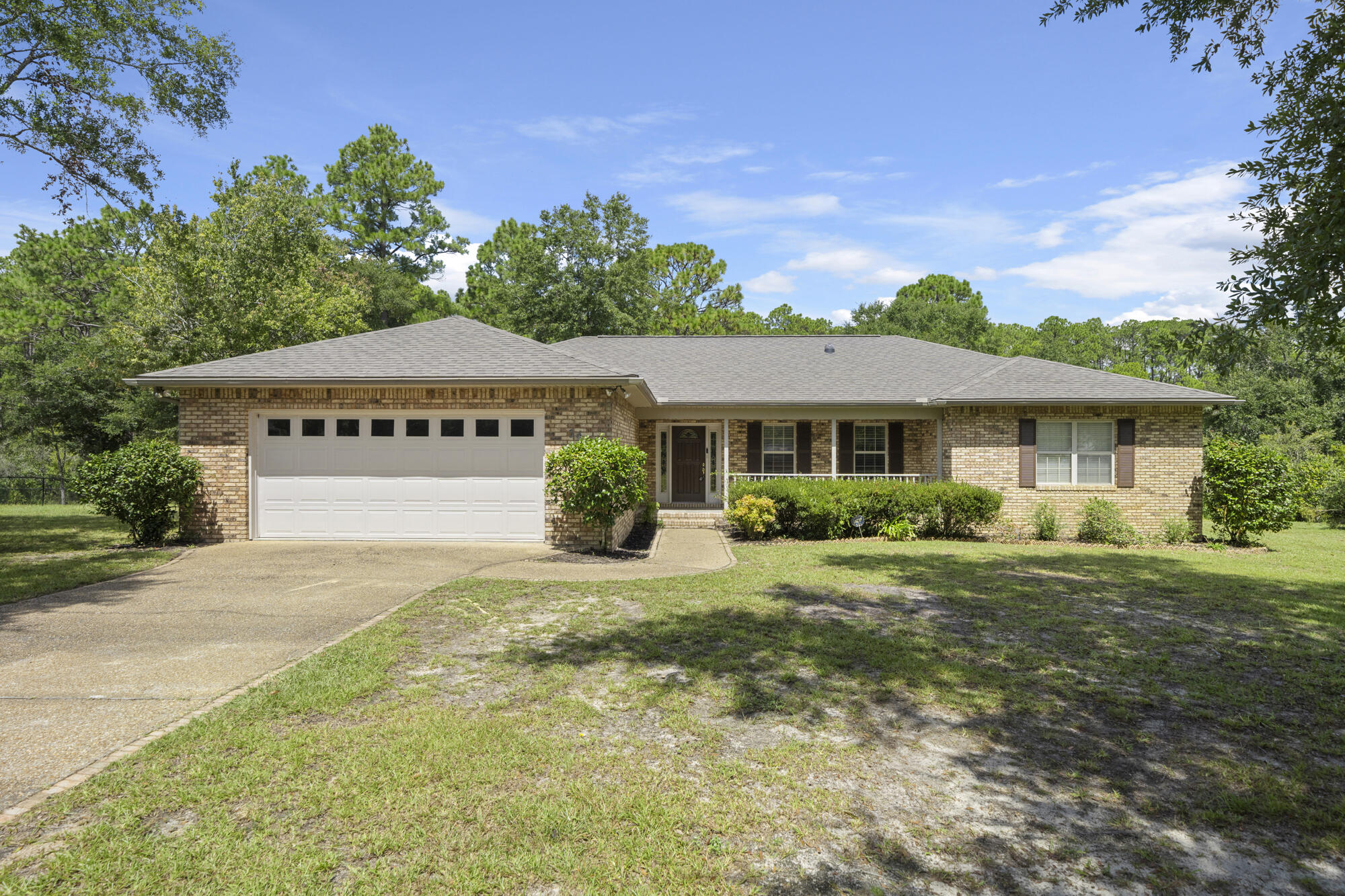 397 Hidden Lakes Trail, DeFuniak Springs