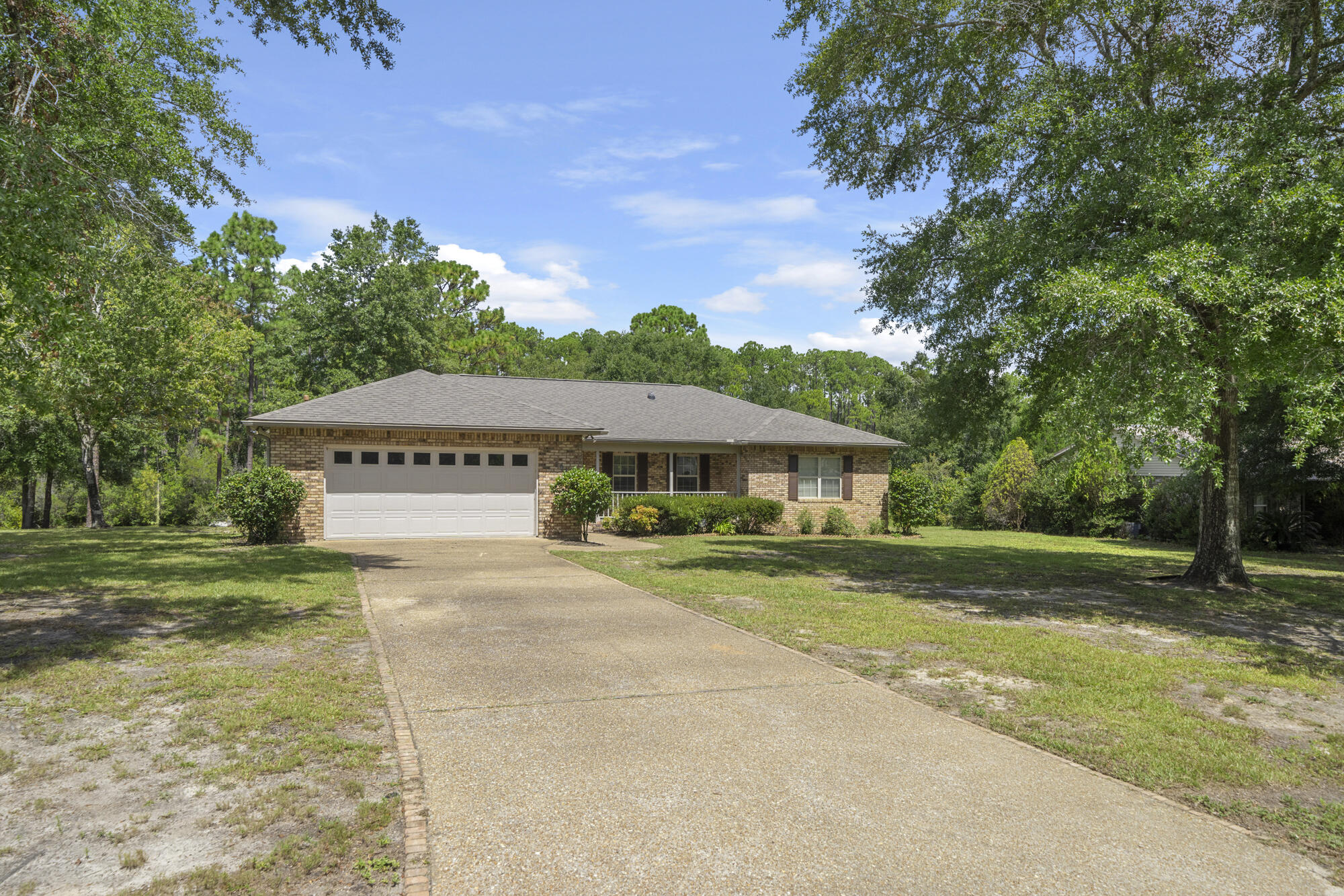 397 Hidden Lakes Trail, DeFuniak Springs