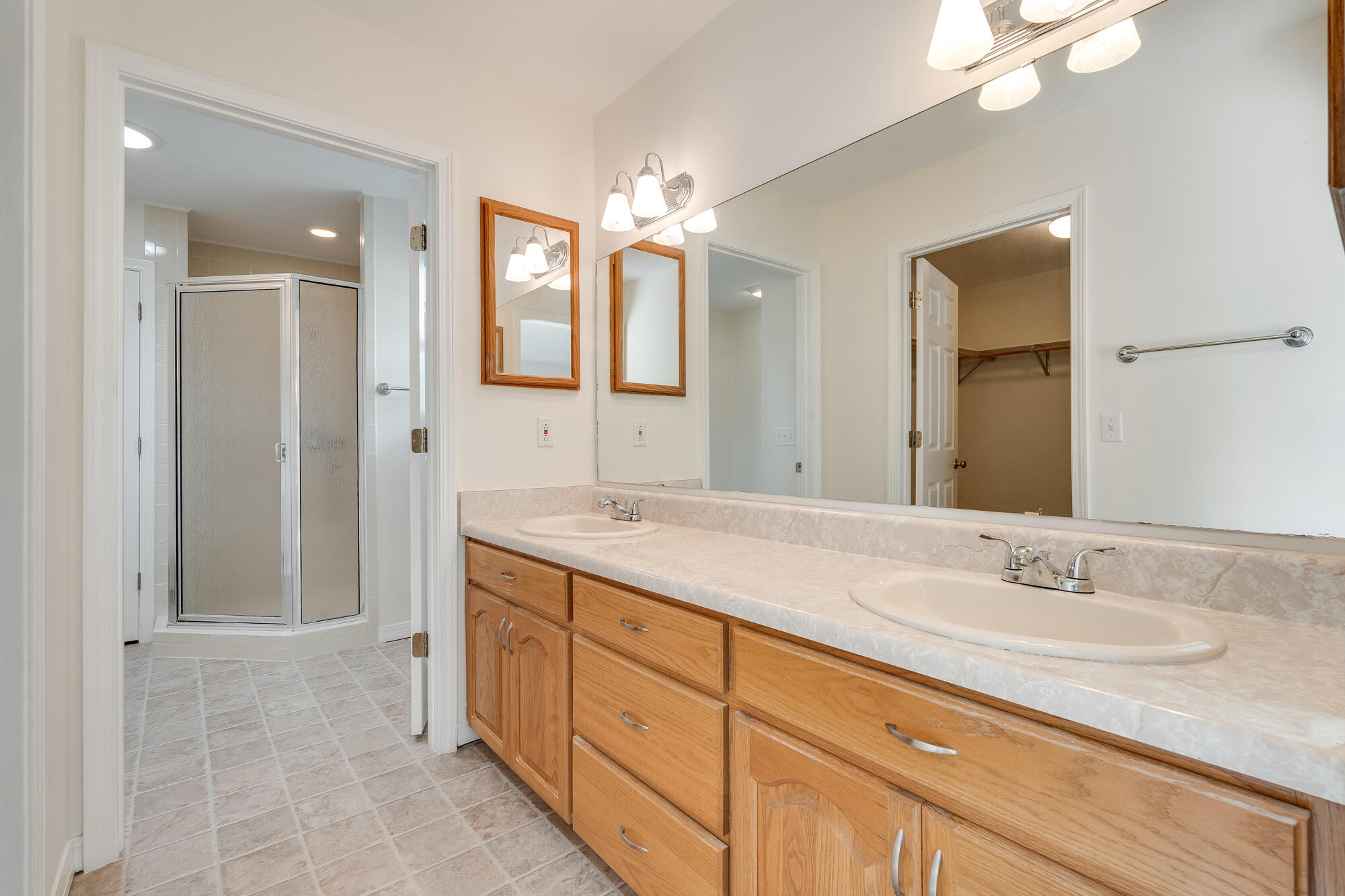 397 Hidden Lakes Trail, DeFuniak Springs
