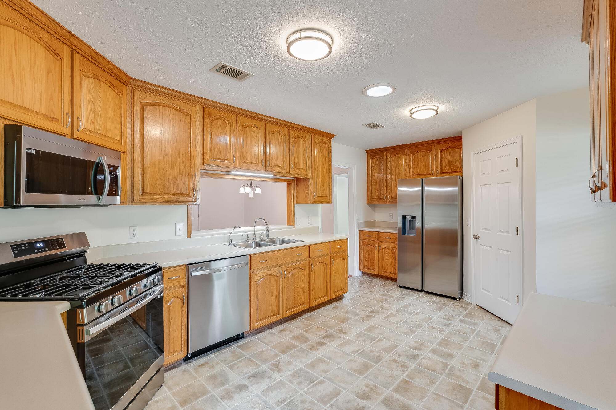 397 Hidden Lakes Trail, DeFuniak Springs