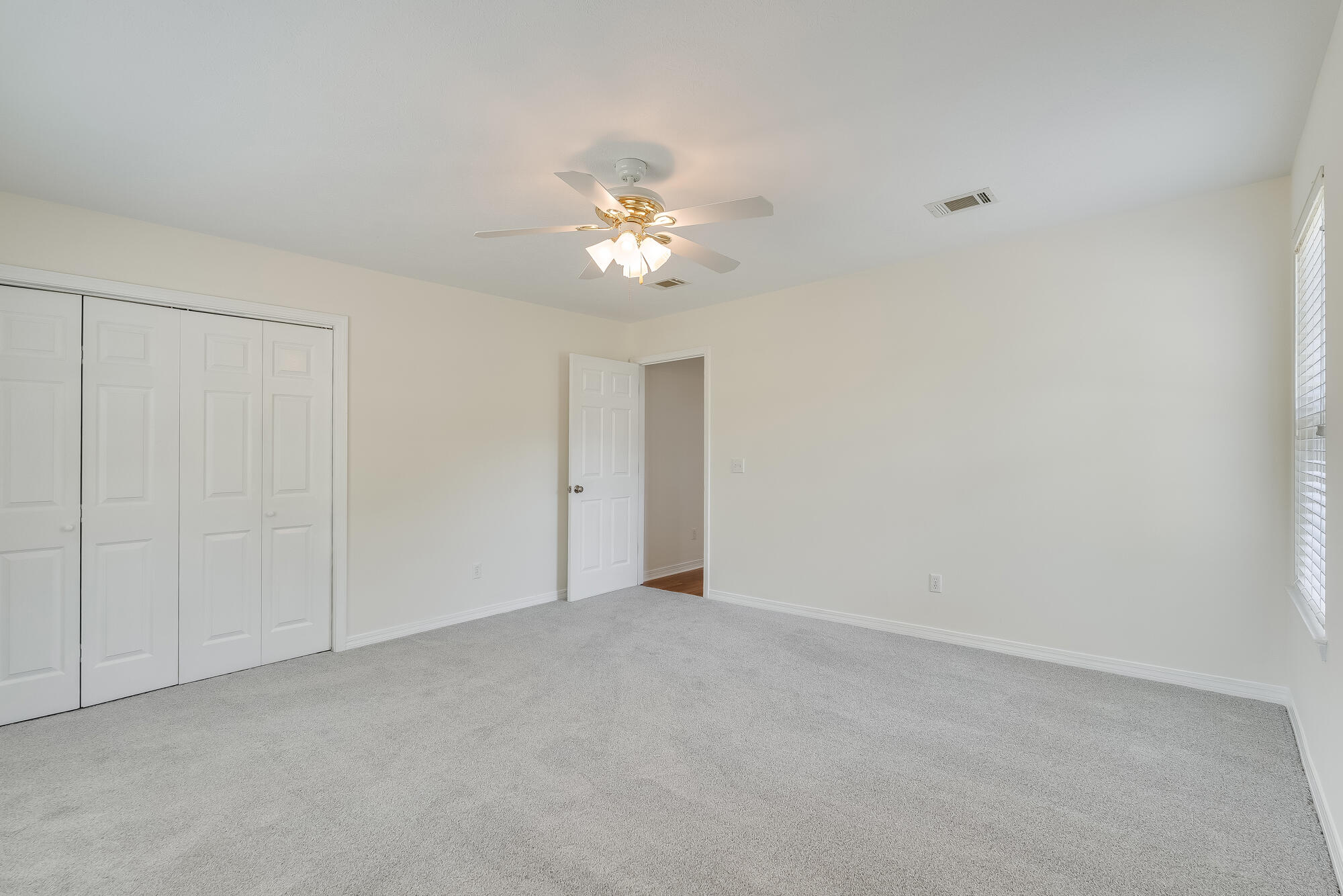 397 Hidden Lakes Trail, DeFuniak Springs