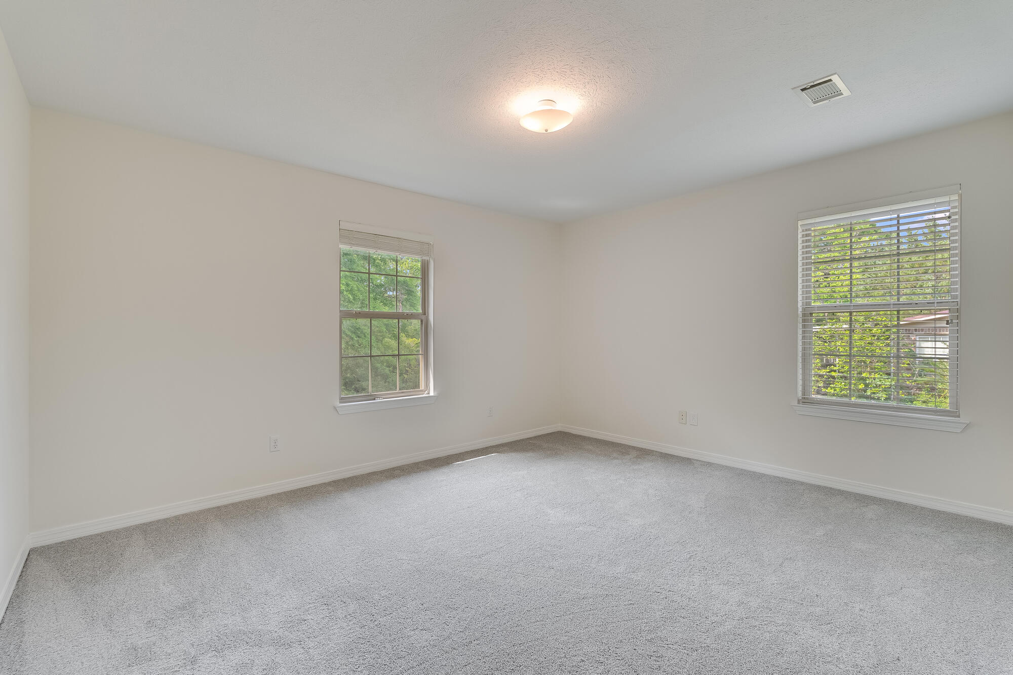 397 Hidden Lakes Trail, DeFuniak Springs