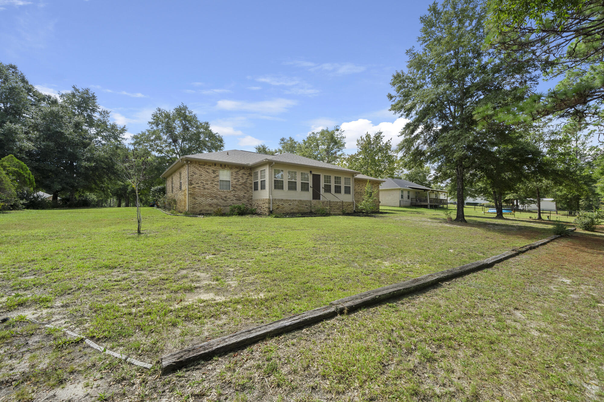 397 Hidden Lakes Trail, DeFuniak Springs