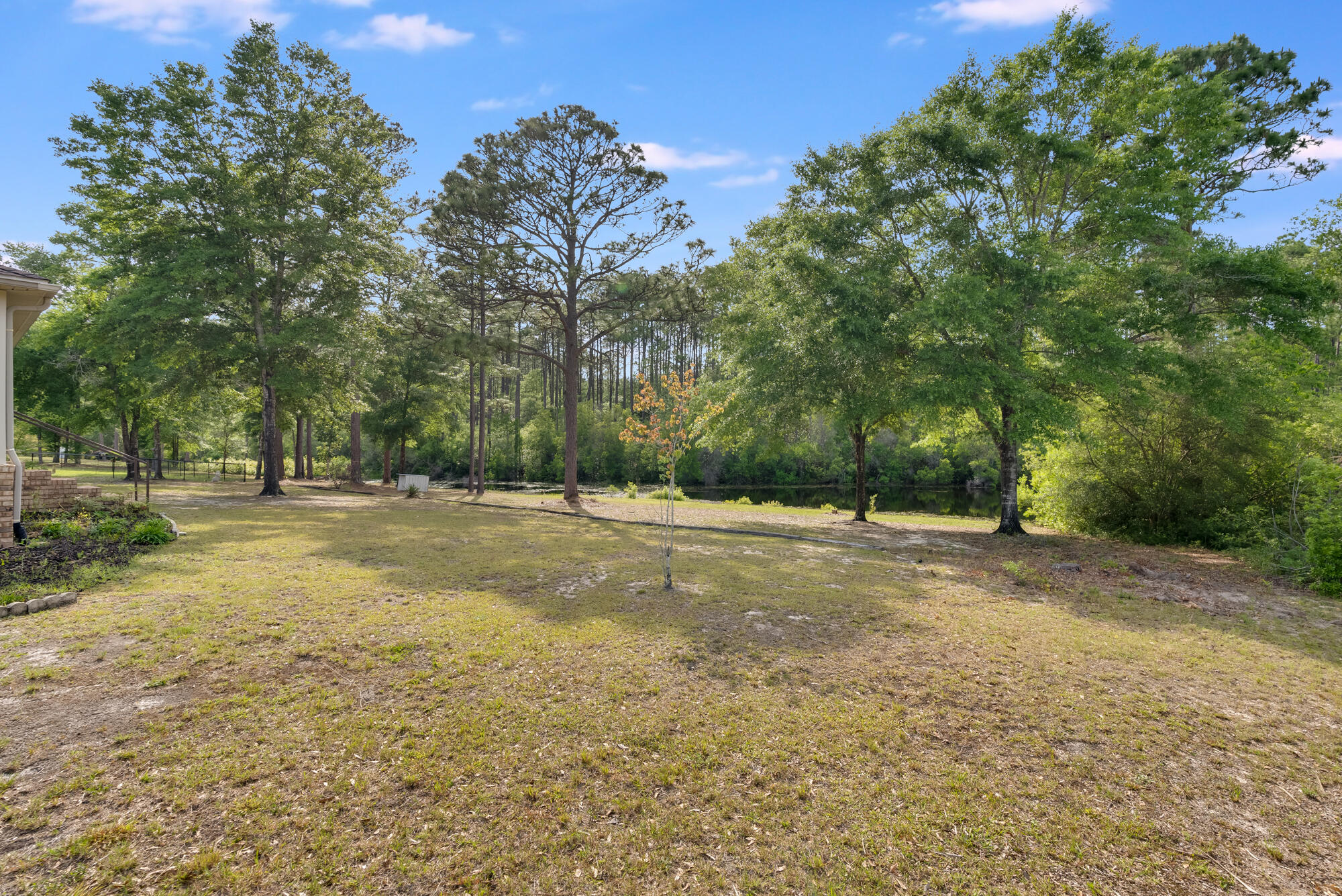 397 Hidden Lakes Trail, DeFuniak Springs