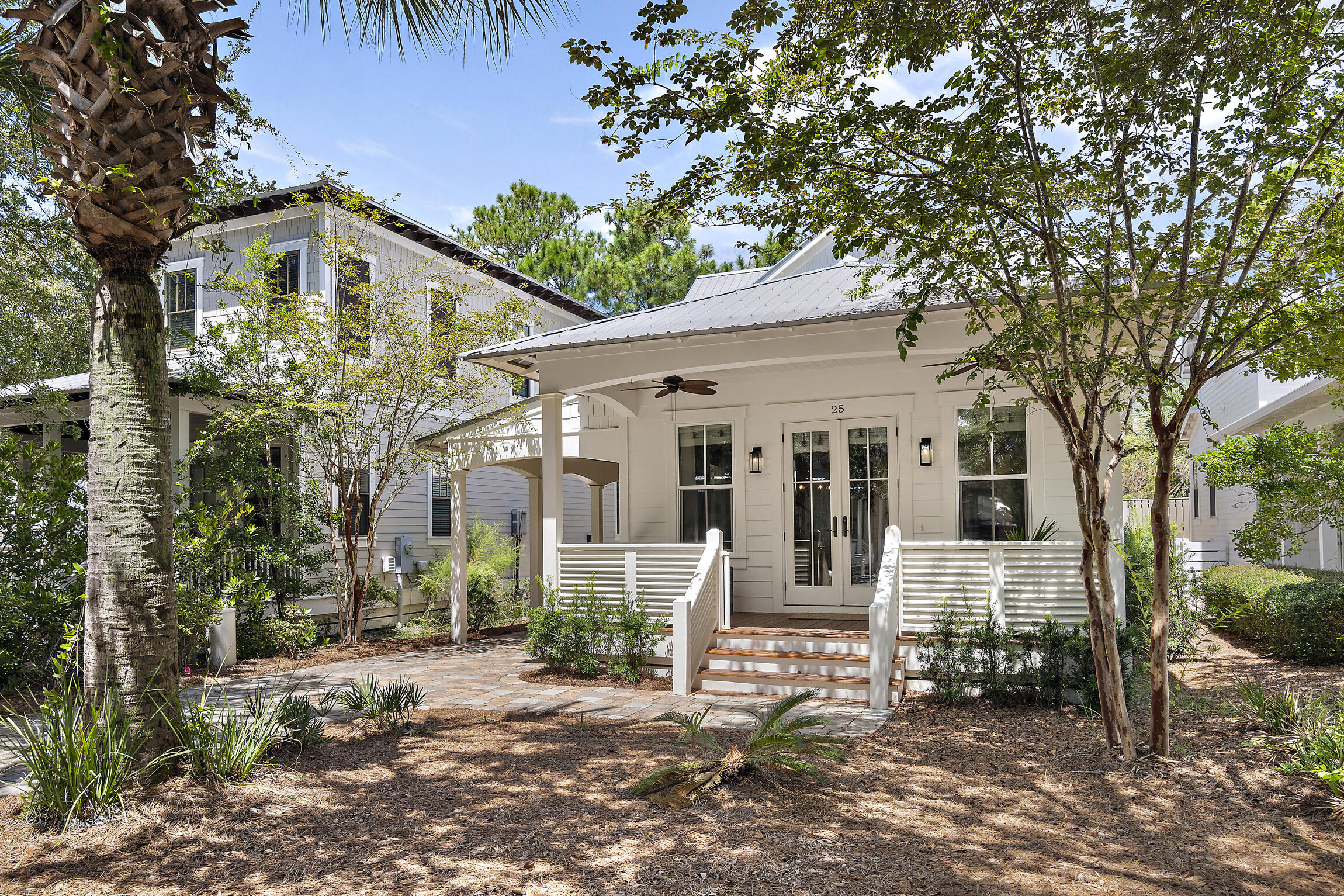 25 Eastern Lake Court