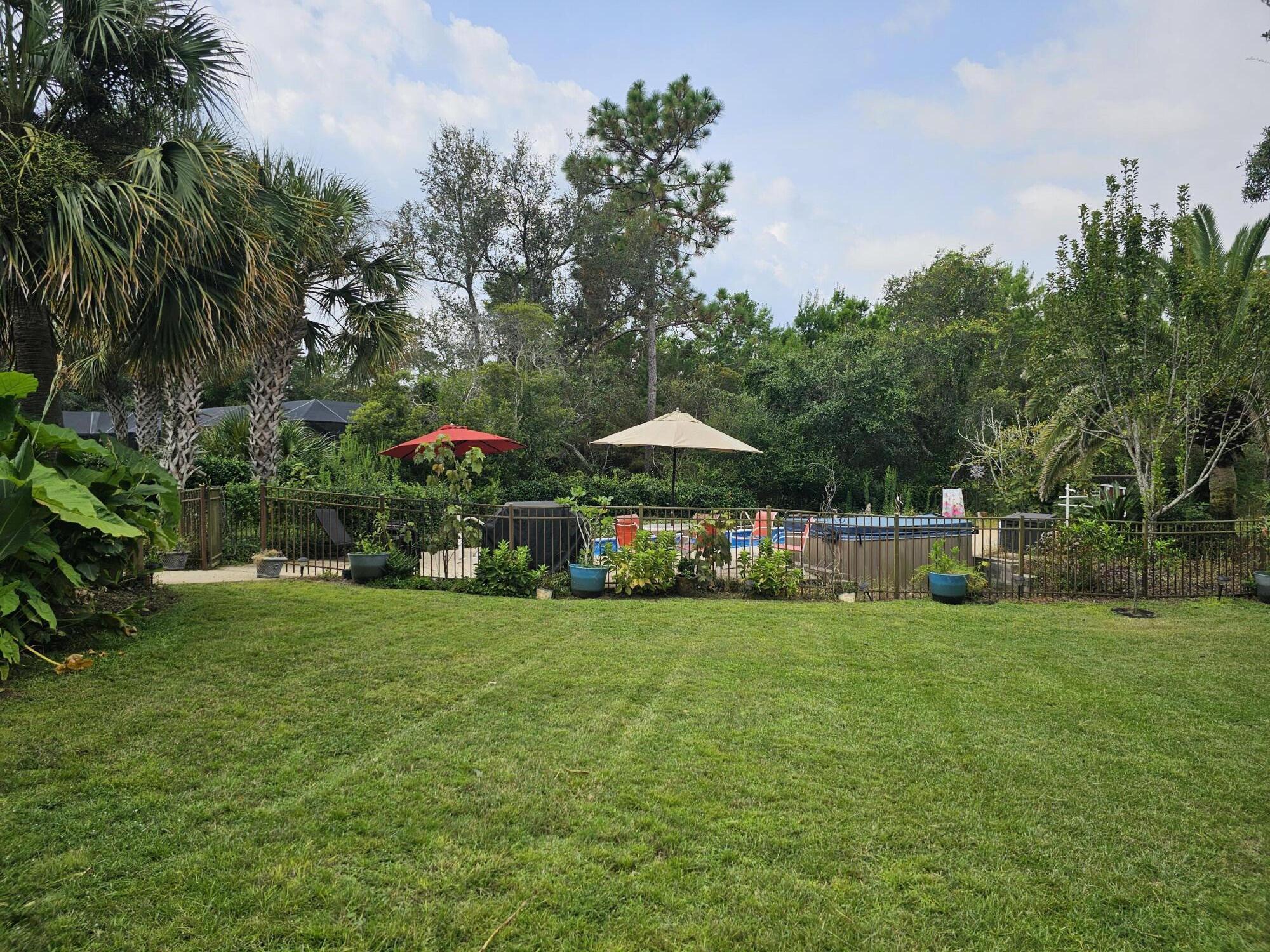 2707 Avenida De Soto