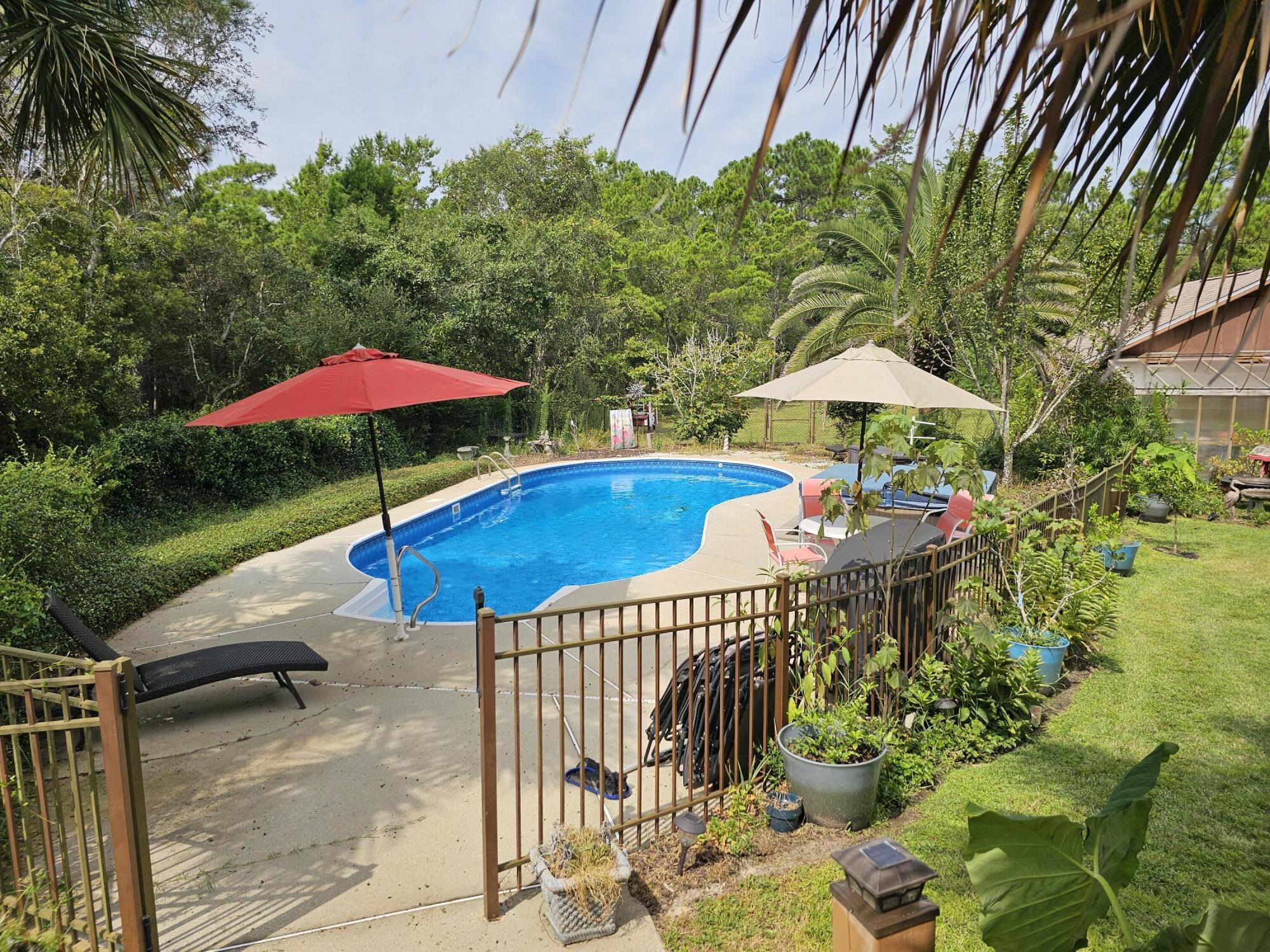 2707 Avenida De Soto