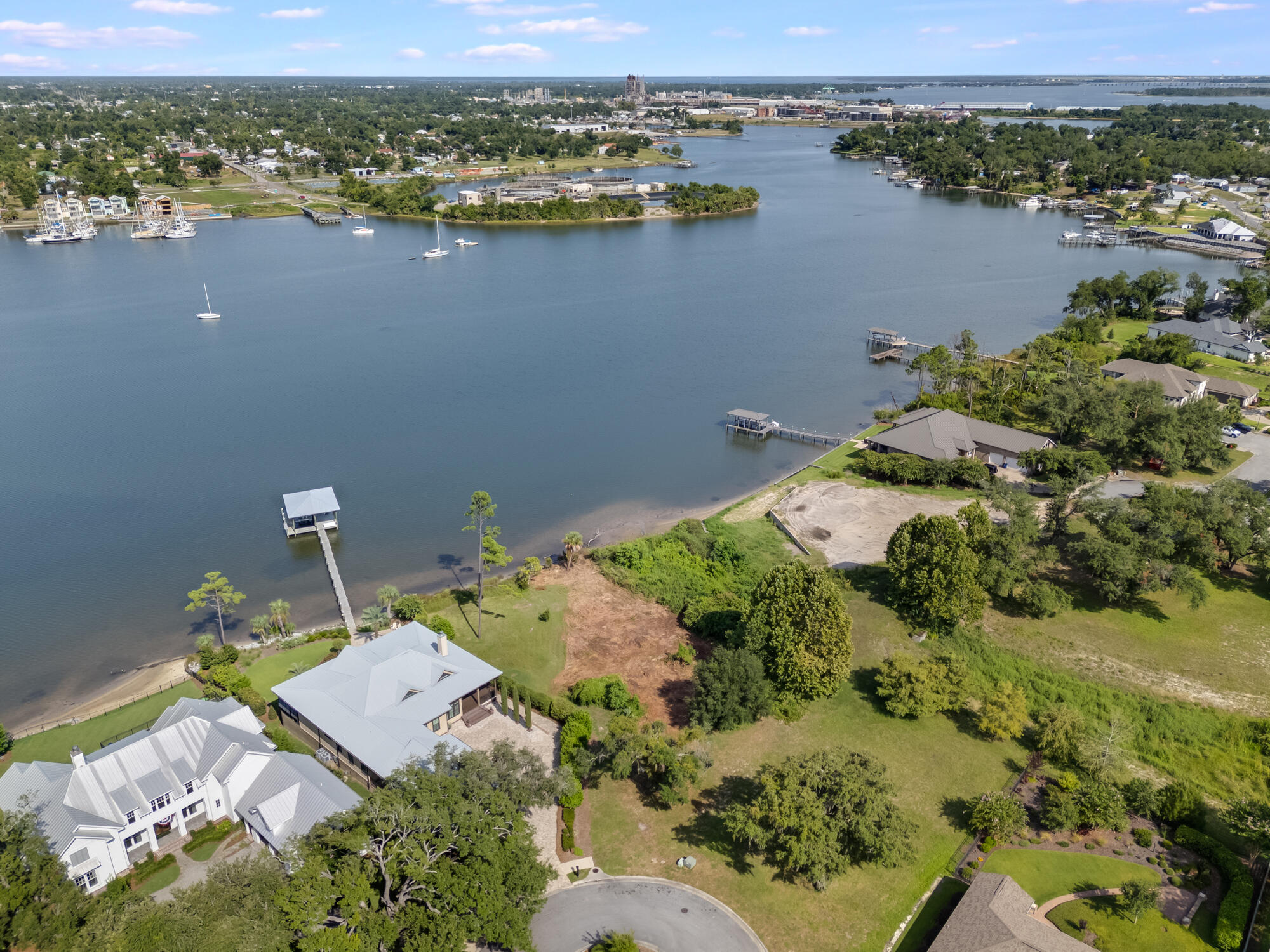 1107 Cove Pointe Drive