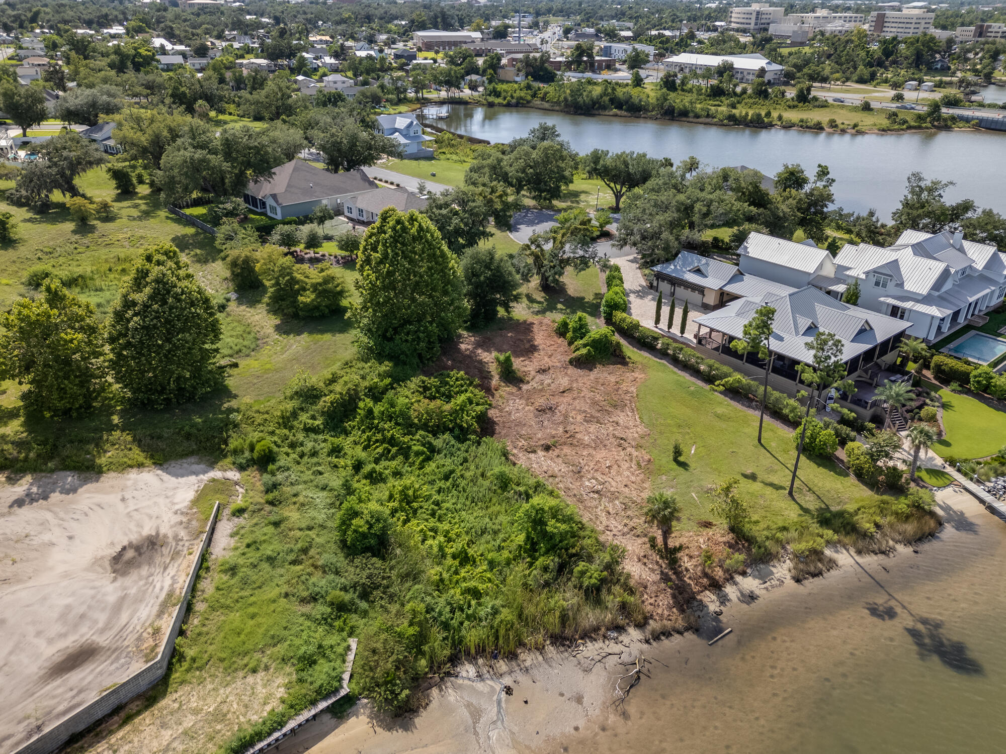 1107 Cove Pointe Drive