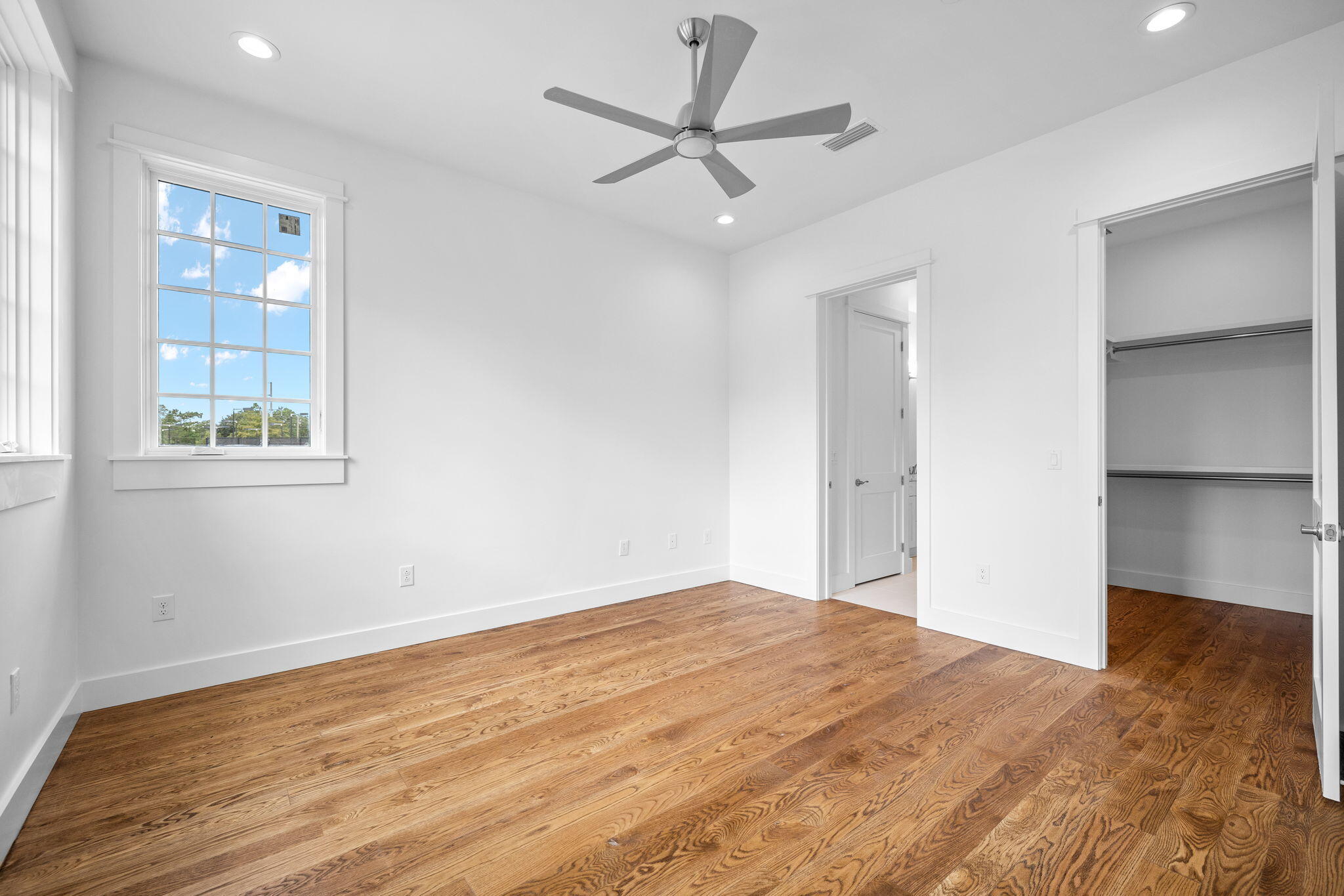 1407 Courtside Drive 701