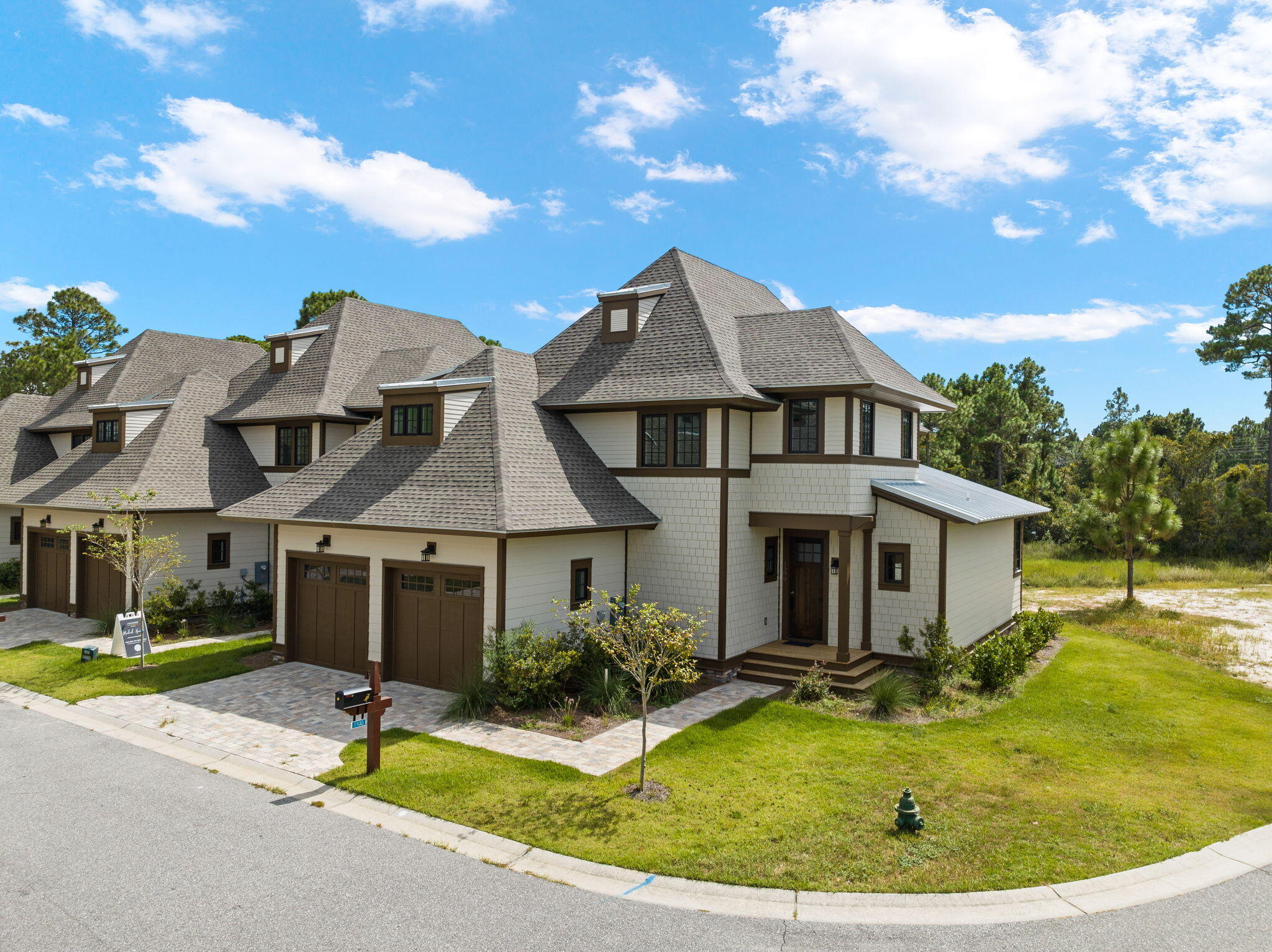 1407 Courtside Drive 701