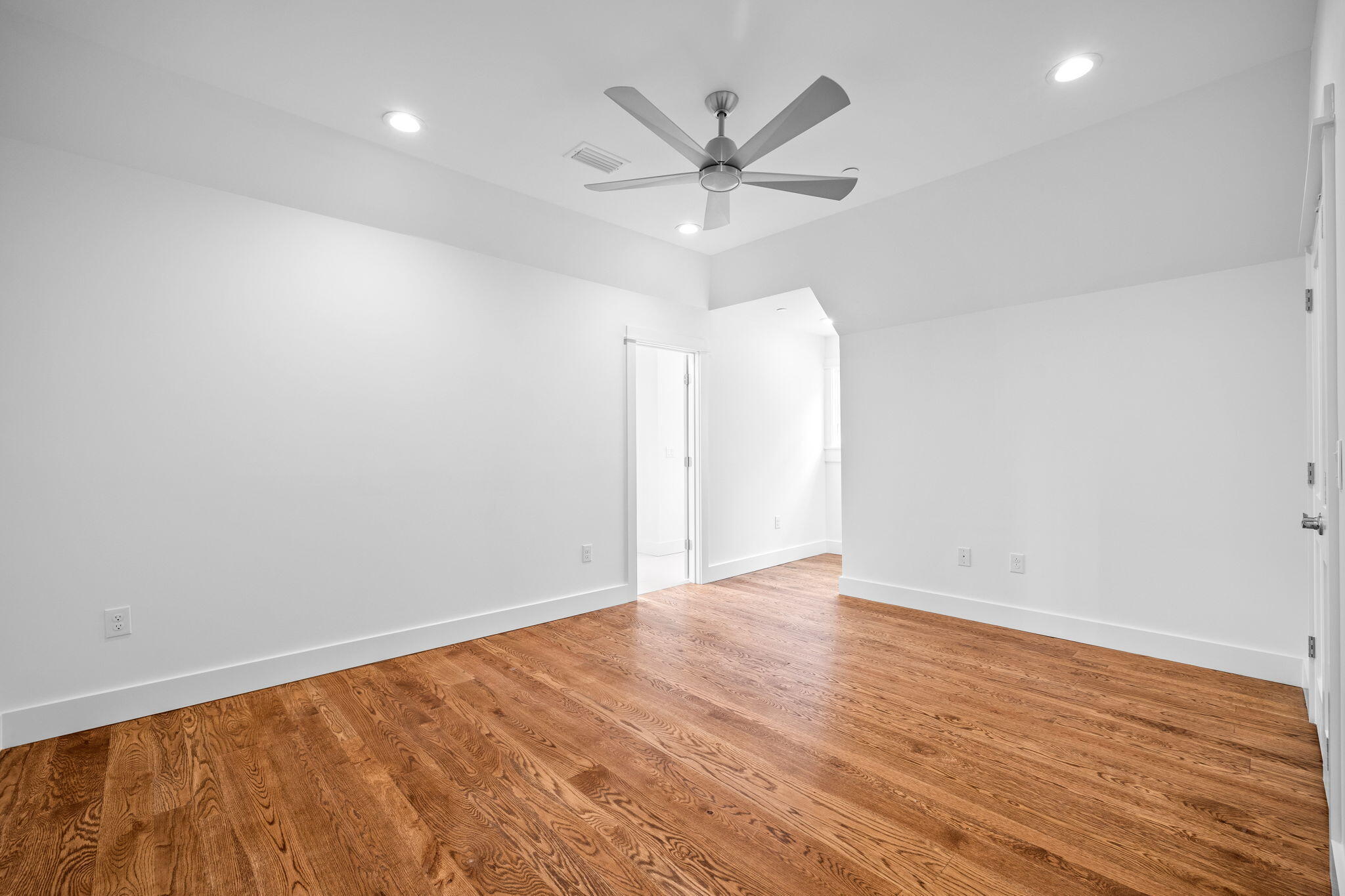 1407 Courtside Drive 701