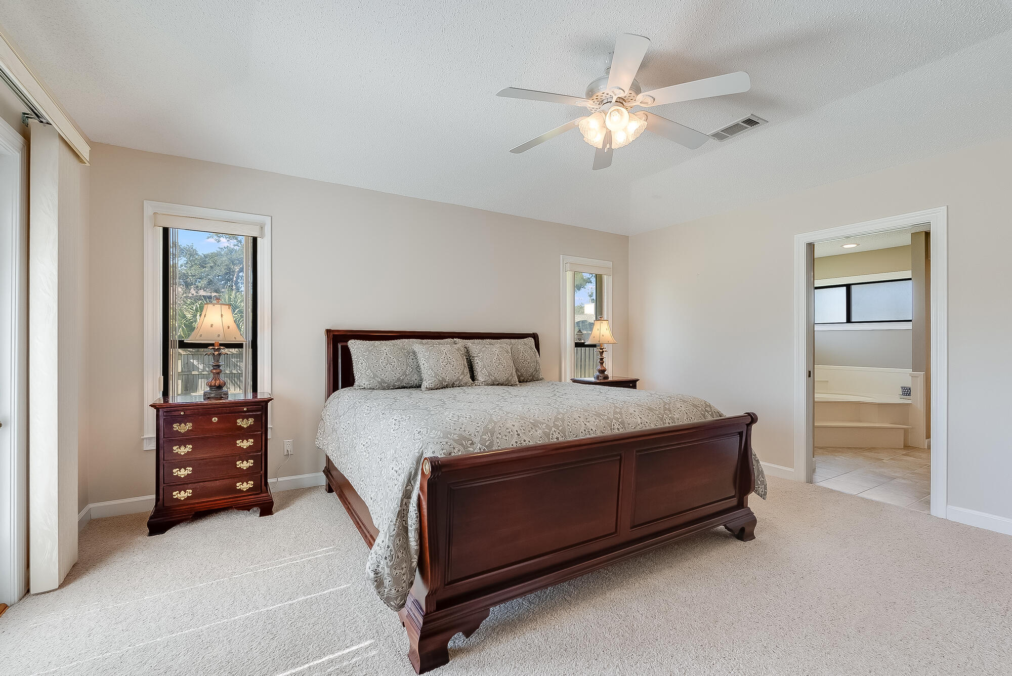 2884 Tupelo Drive