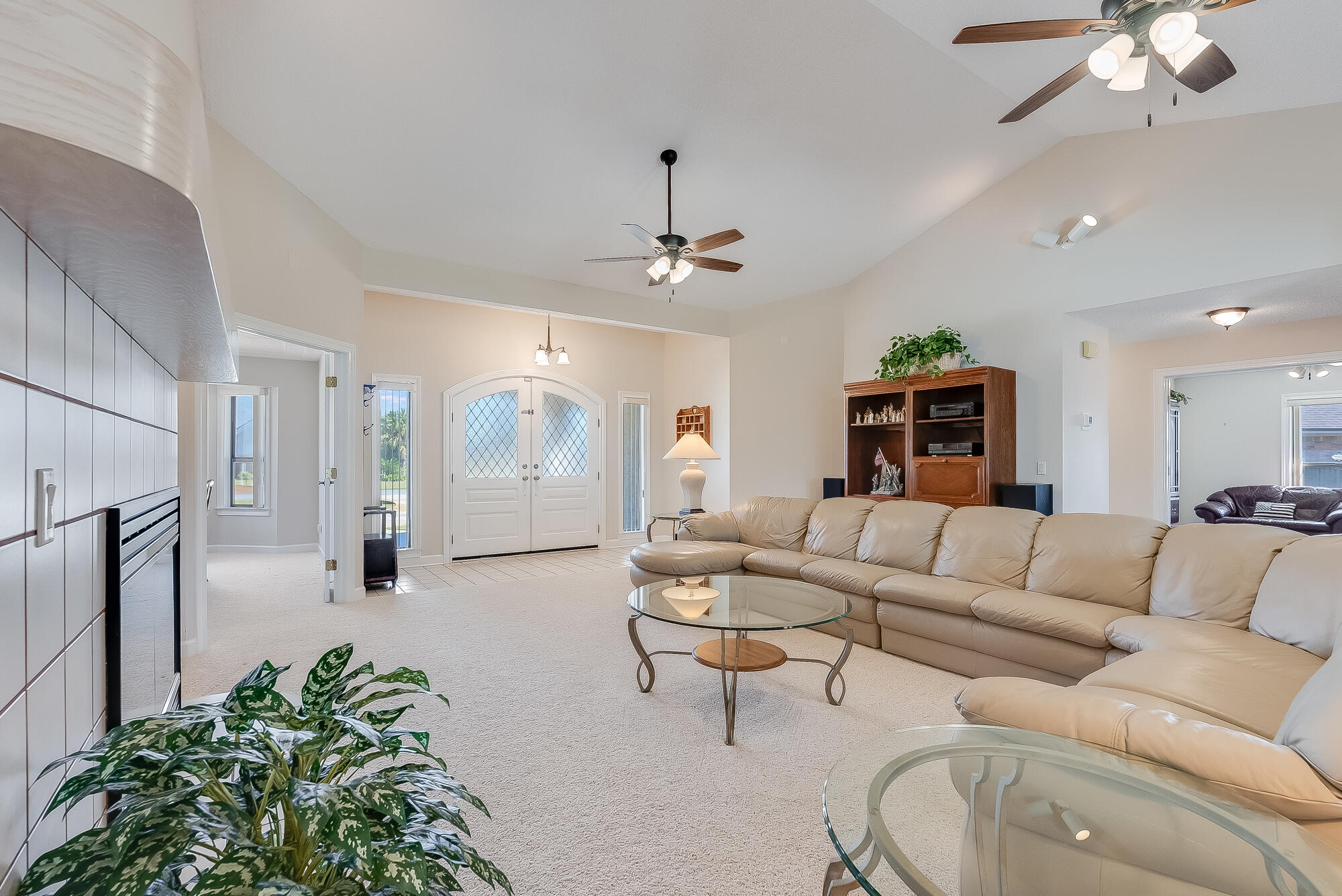 2884 Tupelo Drive