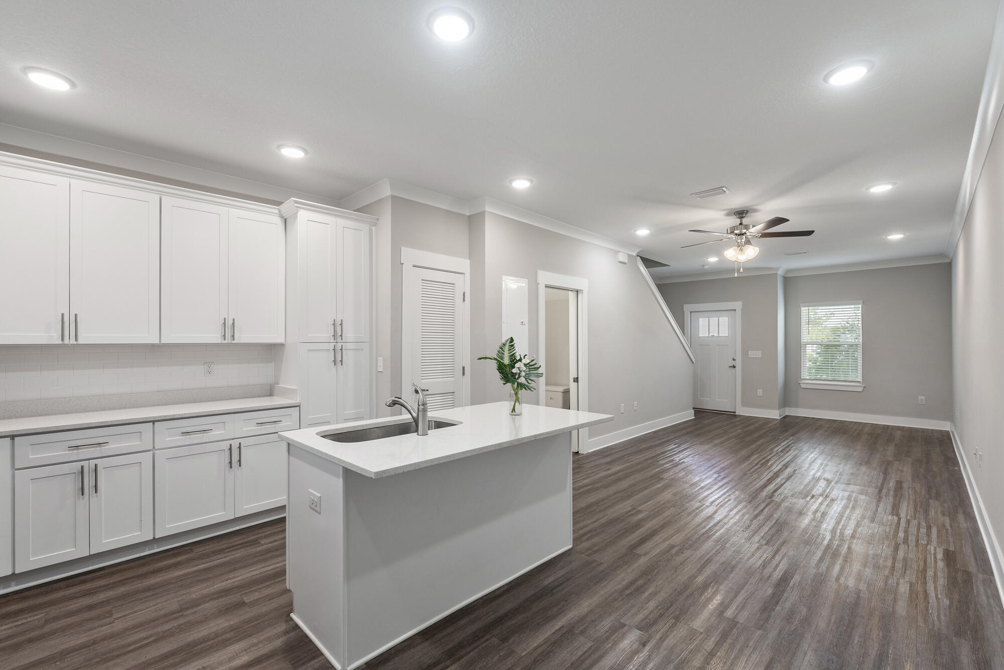 294 Date Palm Lane