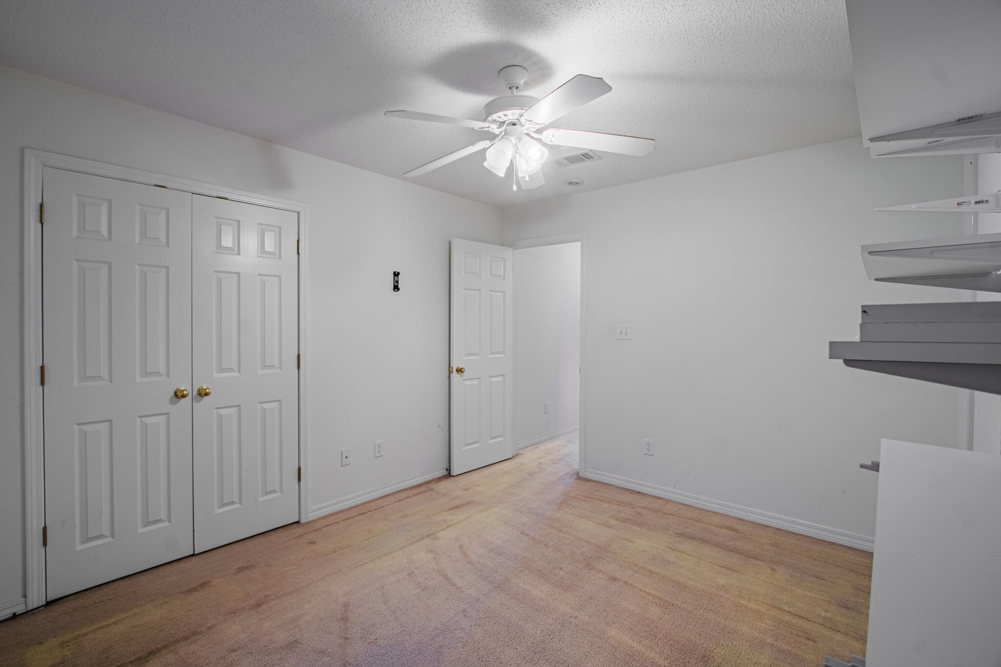 6733 Jackson Lane