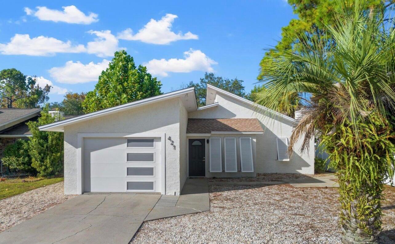 421 oleander Drive