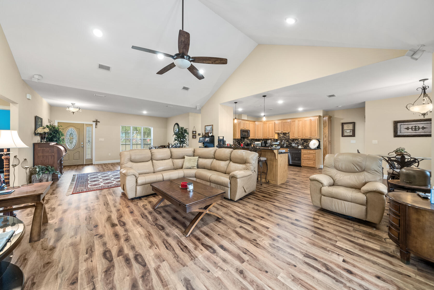 1835 W 29th Street