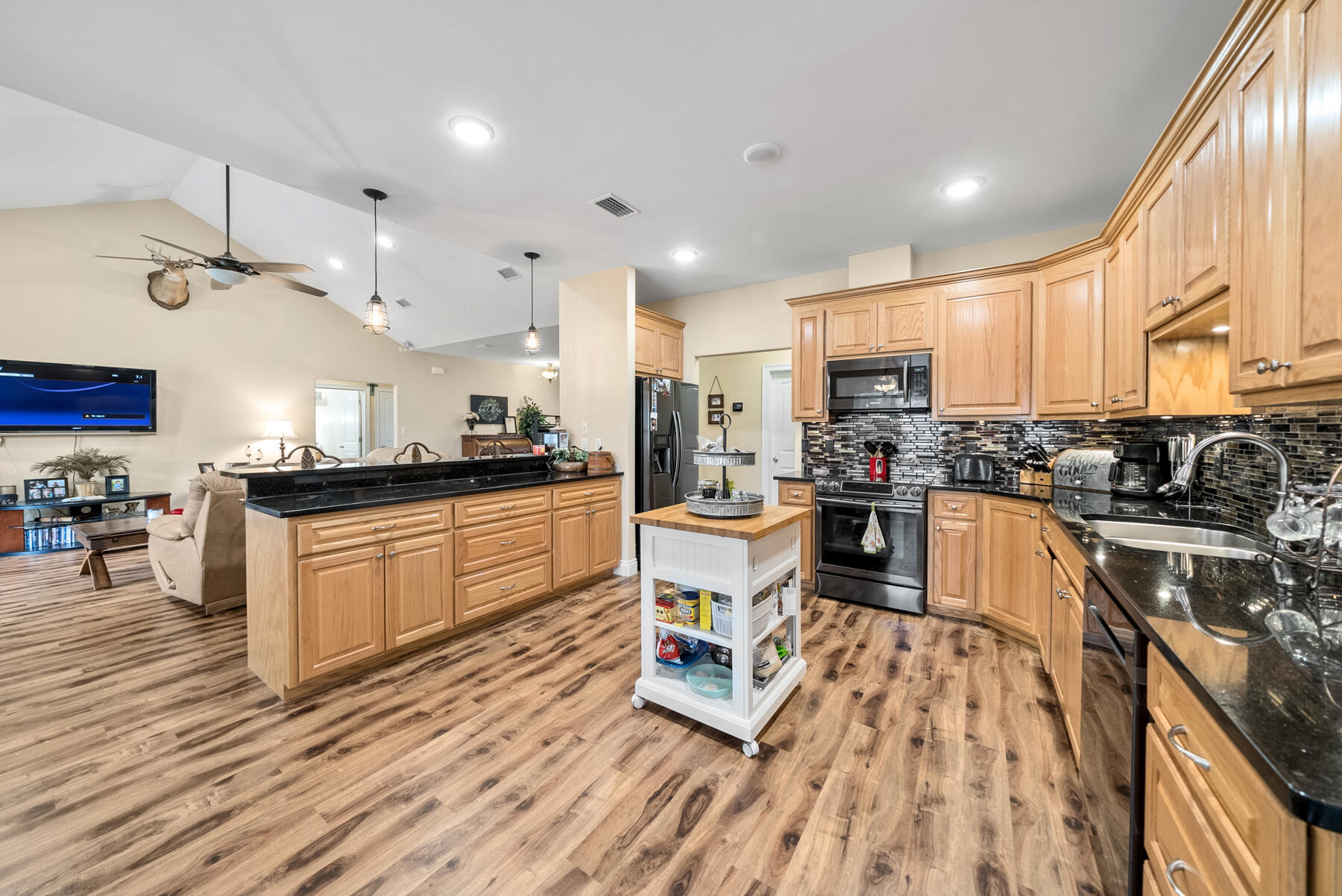 1835 W 29th Street
