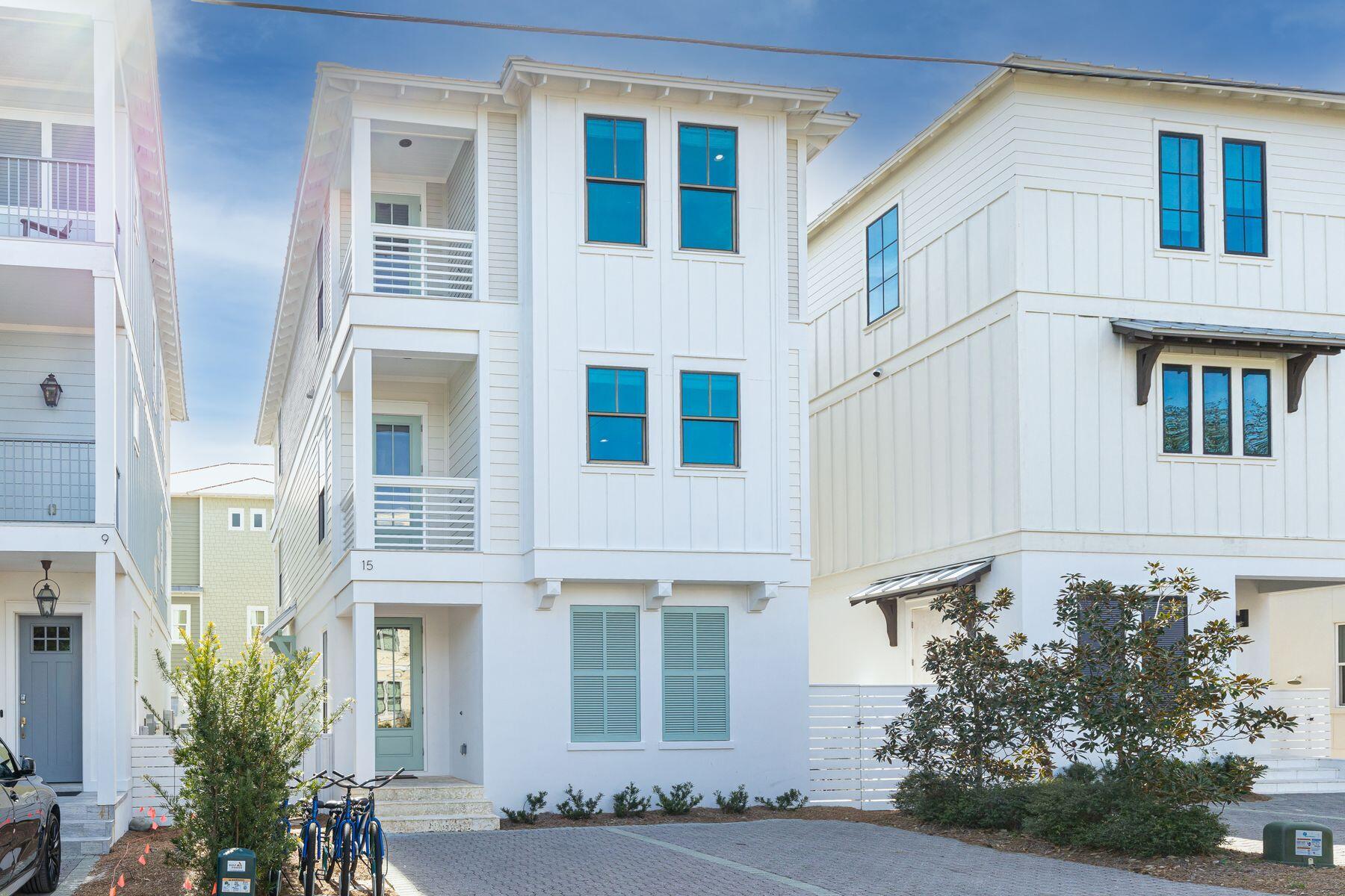 15 Pompano Street