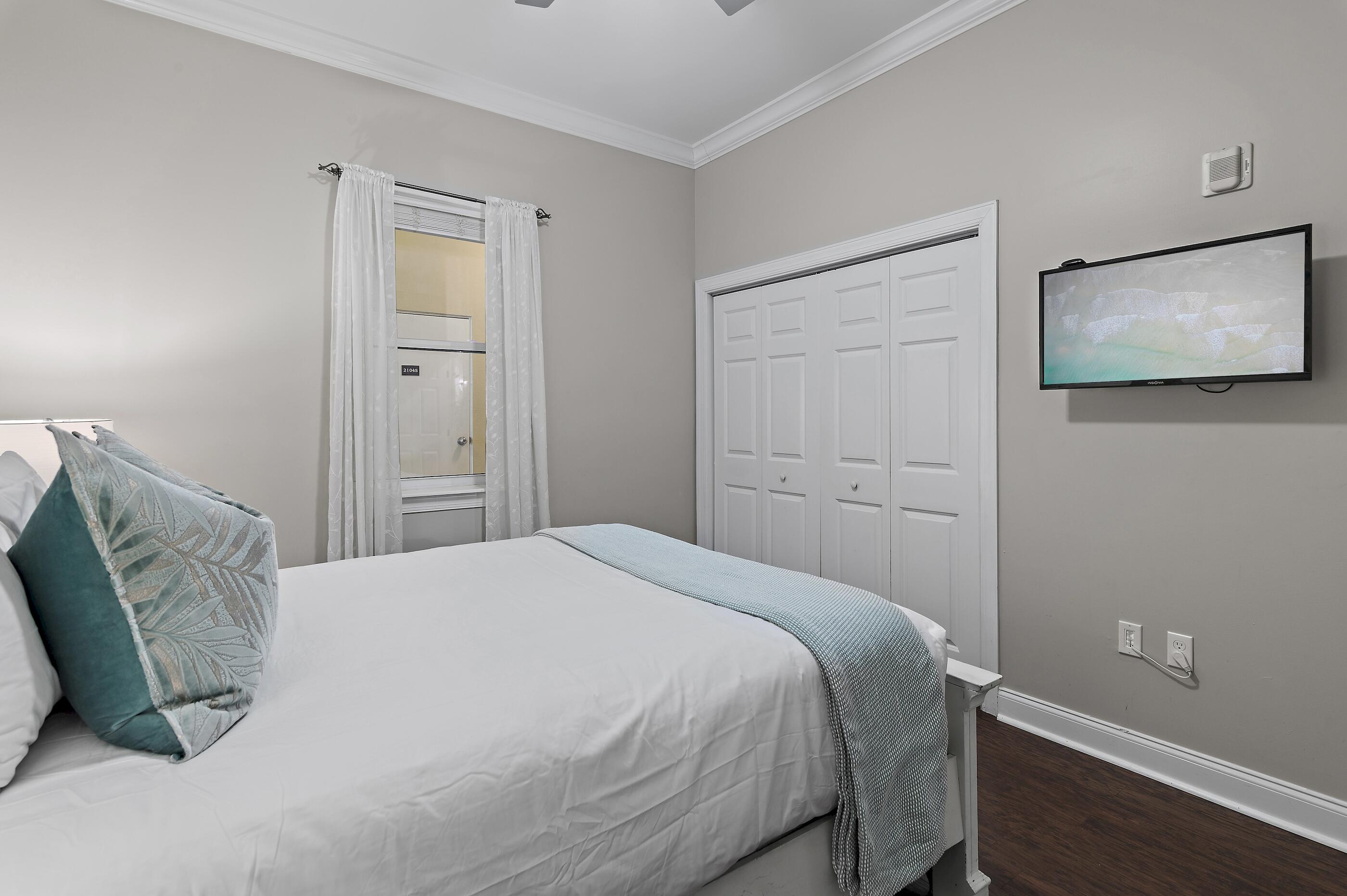 231 Somerset Bridge Road #2107