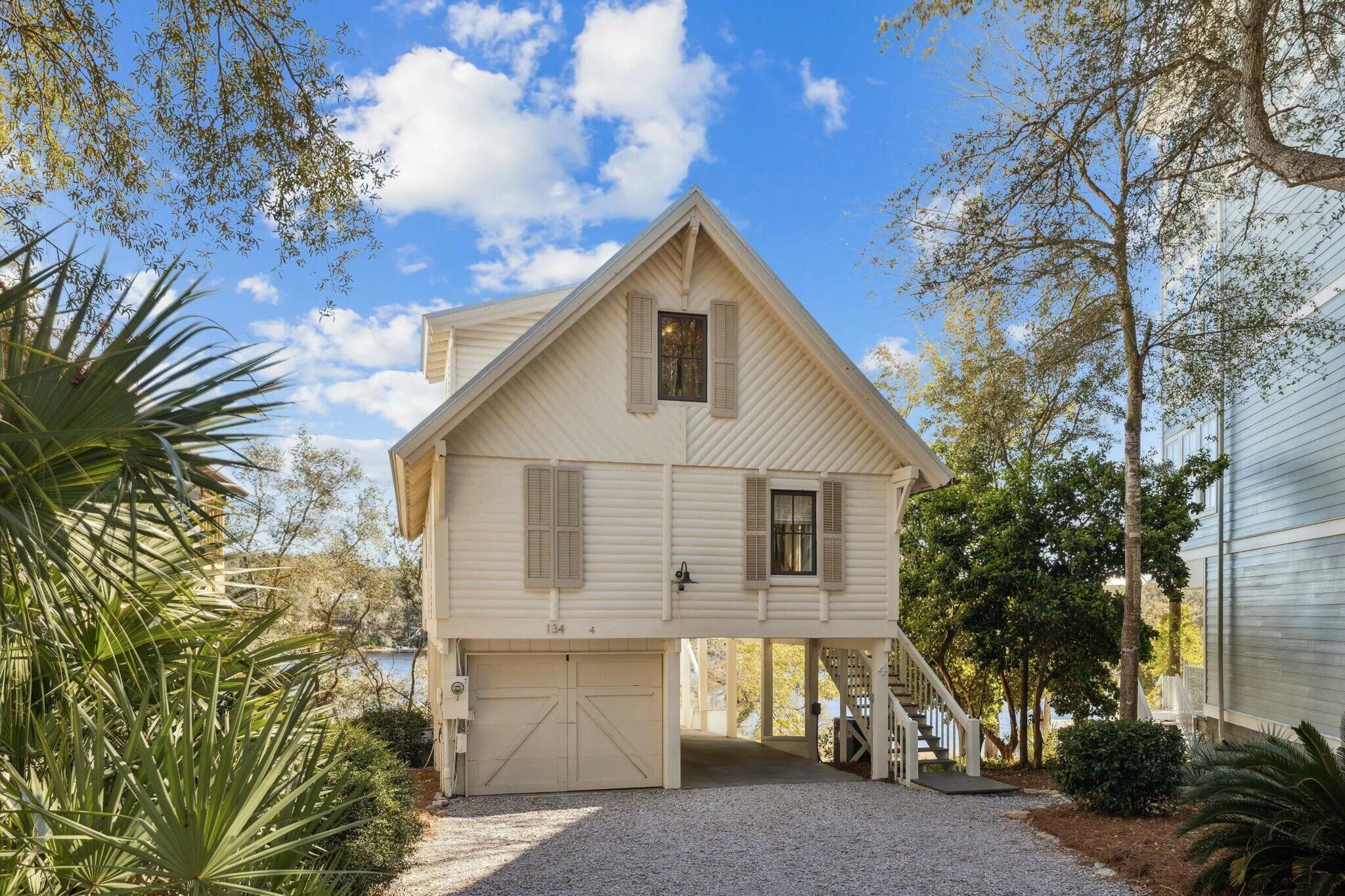 134 Camp Creek Road N